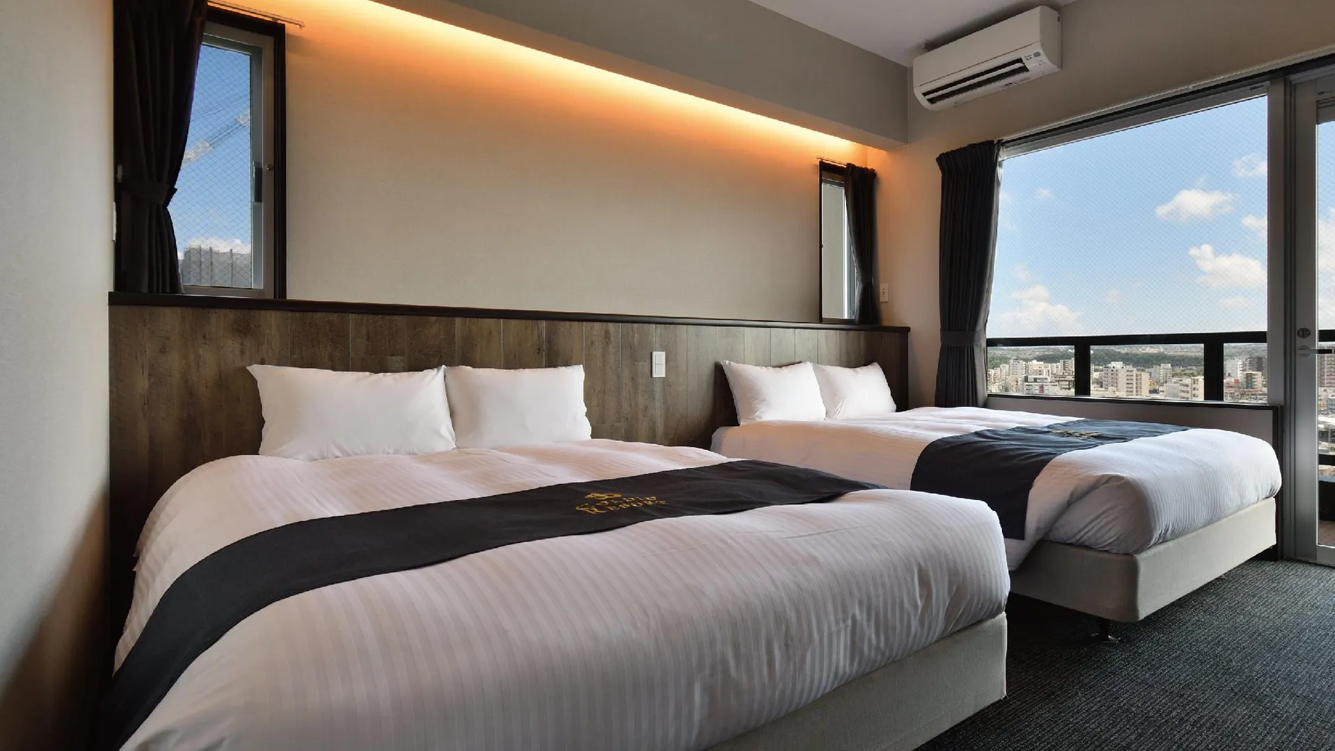 오키나와 본섬 더 호텔 차탄 바이 선레스트 리조트 4성급 게스트하우스 스위트룸