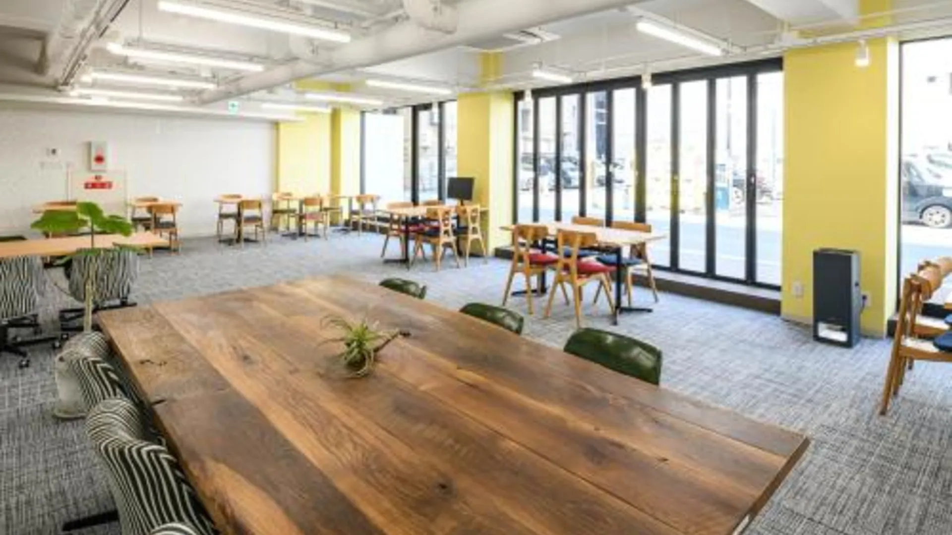 오사카 호텔 간사이 3성급 호텔 외관