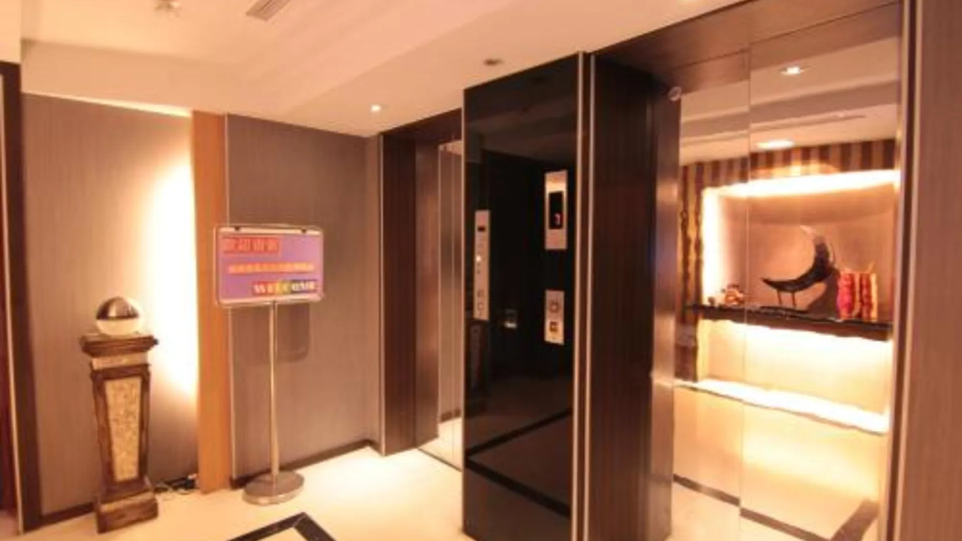 타이베이 더 문 호텔 3성급 호텔 수영장