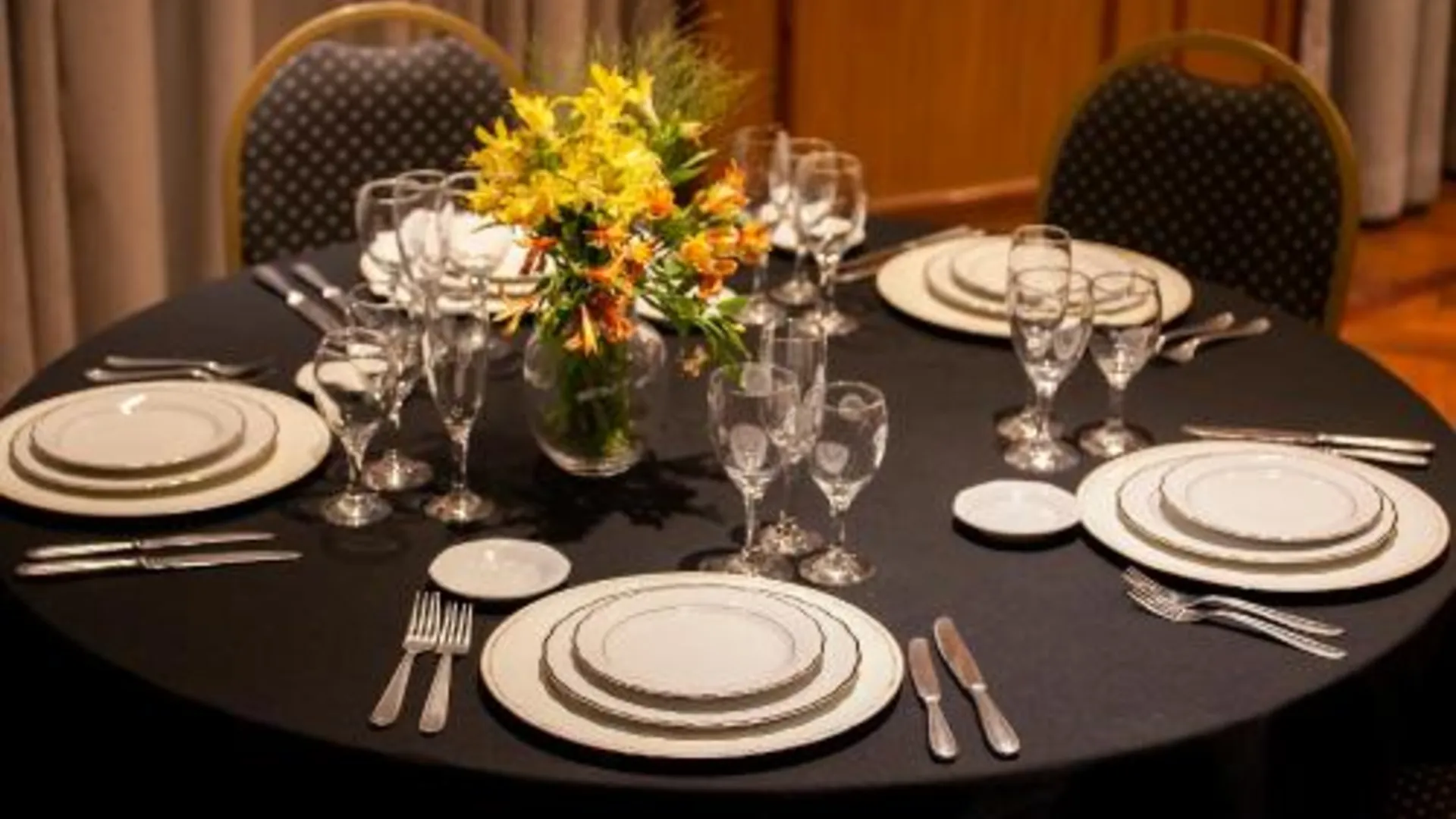 투쿠만 카탈리나스 파크 호텔 5성급 호텔 전망