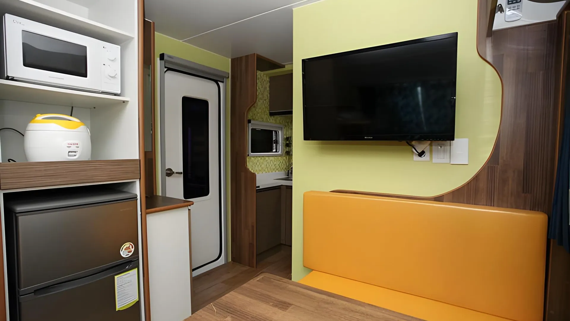 강릉 씨카라반 2성급 게스트하우스 전망