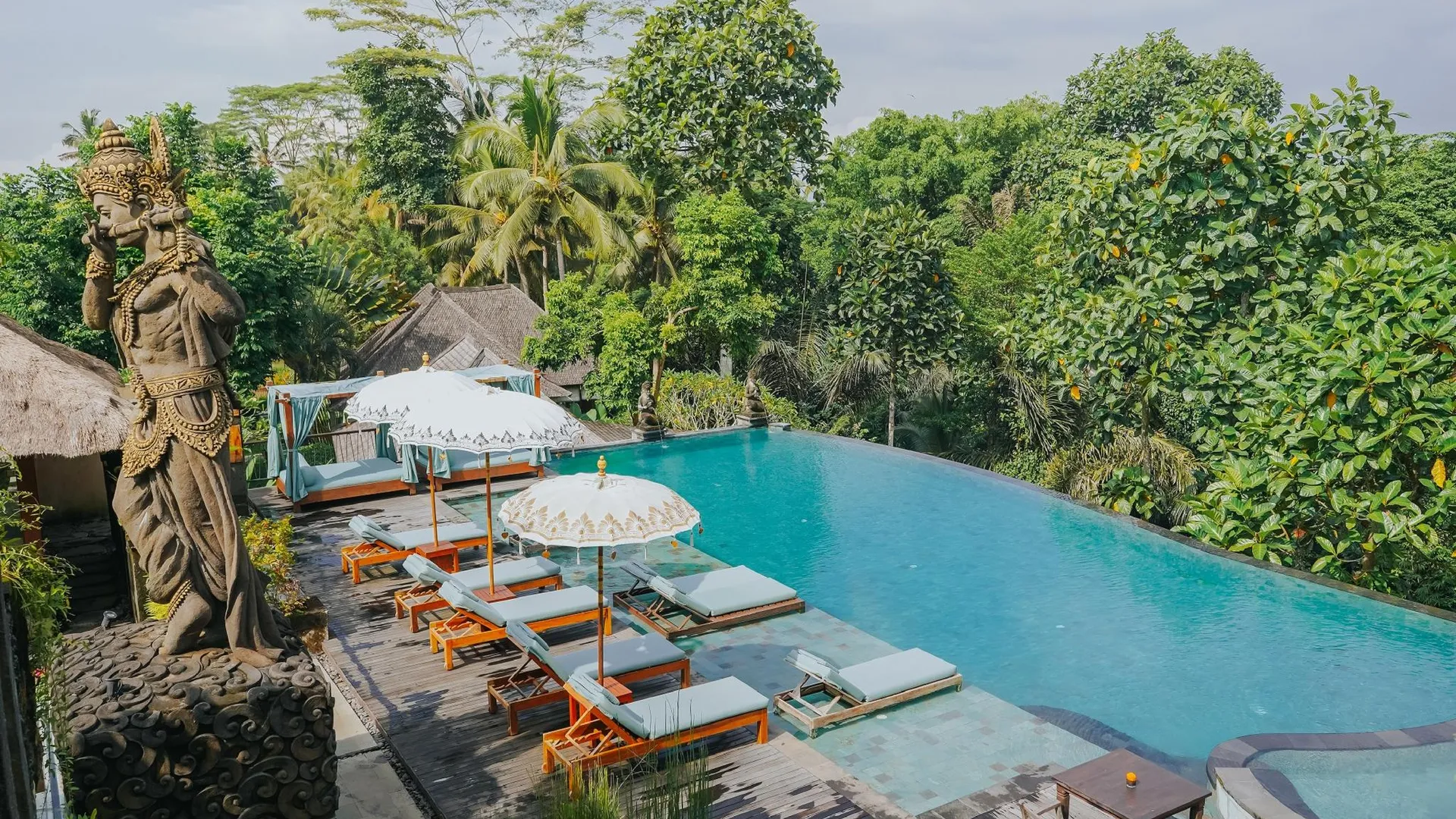 발리 더 산카라 스위트 앤 빌라 4성급 호텔 객실