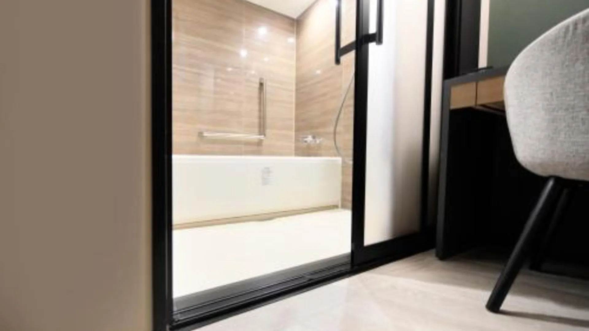 후쿠오카 퀸테사 호텔 후쿠오카 하카타 릴렉스 앤 슬립 3성급 호텔 레스토랑