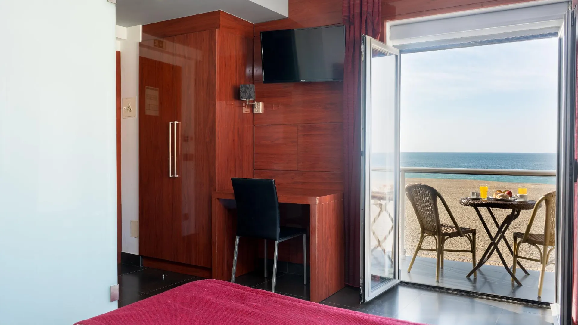 나자레 호텔 오세아노 2성급 호텔 스위트룸