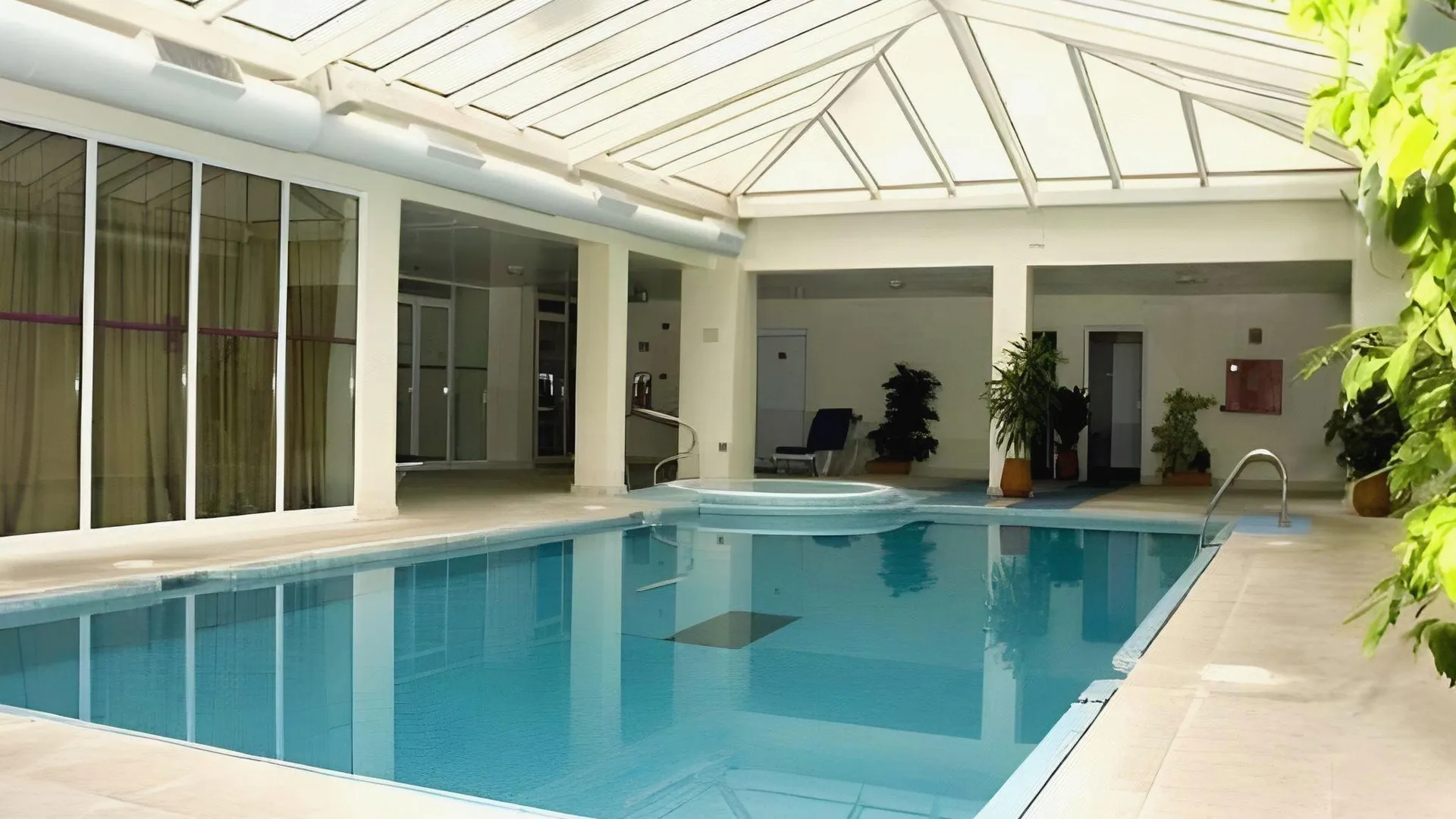 앙그라 두 에루이스무 Azoris Angra Garden – Plaza Hotel 4성급 호텔 수영장