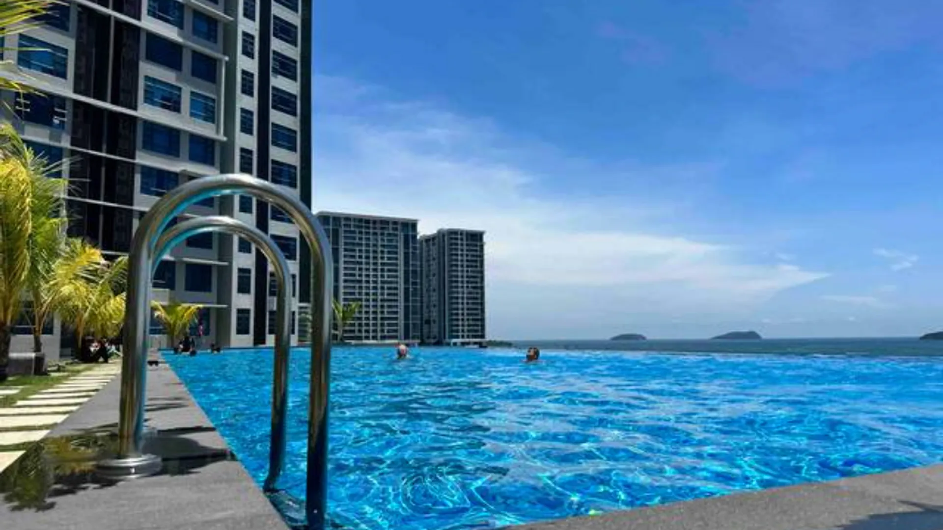 코타키나발루 쿠알라 펜유의 아파트먼트 (65m², 침실 2개, 프라이빗 욕실 2개) 3성급 싱글룸 로비