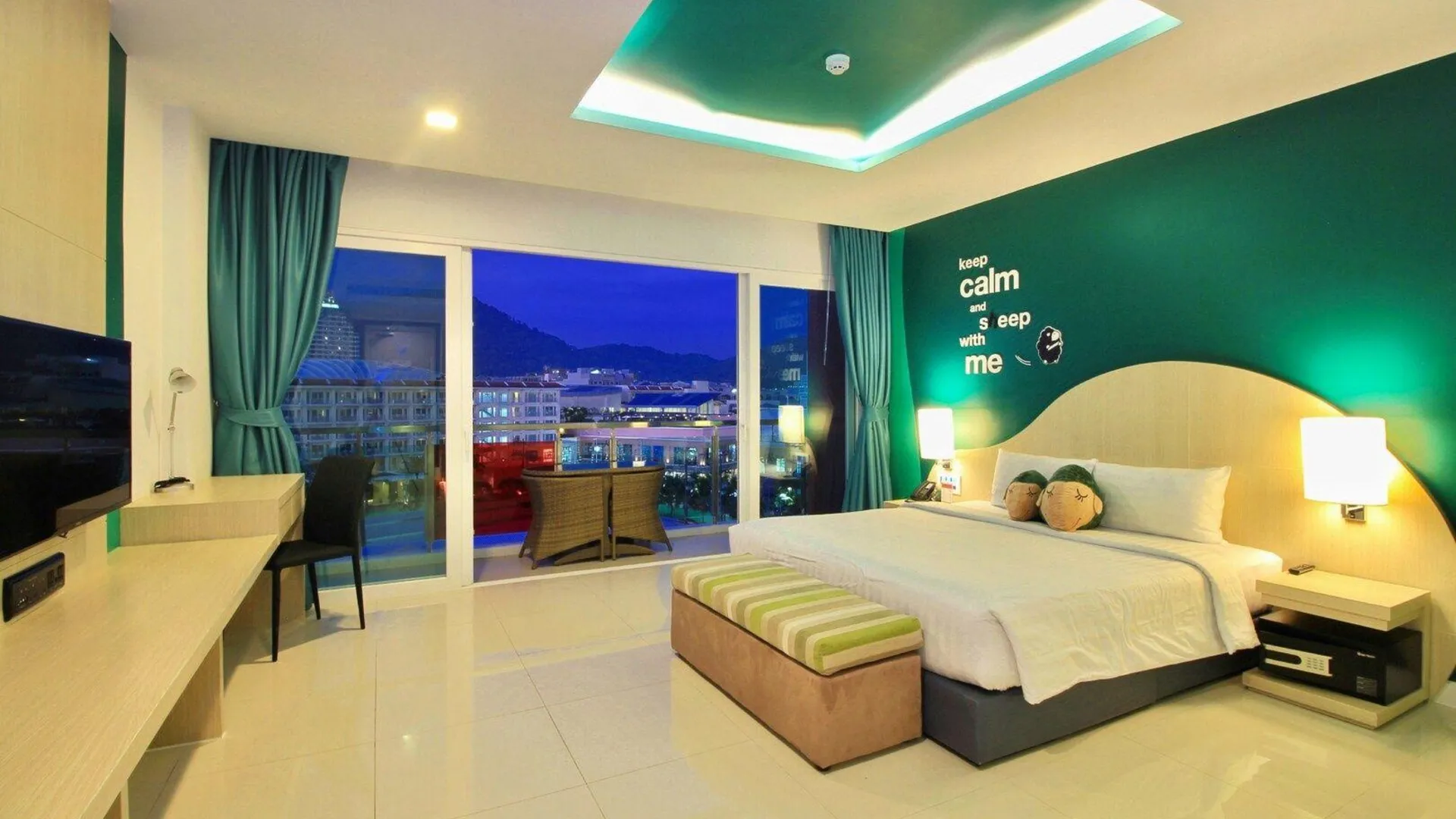 푸켓 슬립 위드 미 호텔 디자인 호텔 앳 파통 4성급 호텔 스위트룸