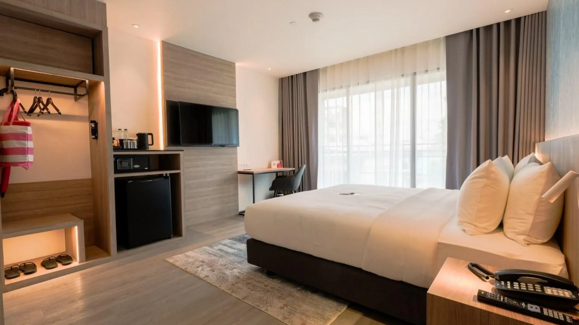 방콕 글로우 방콕 리버사이드 4성급 호텔 스위트룸