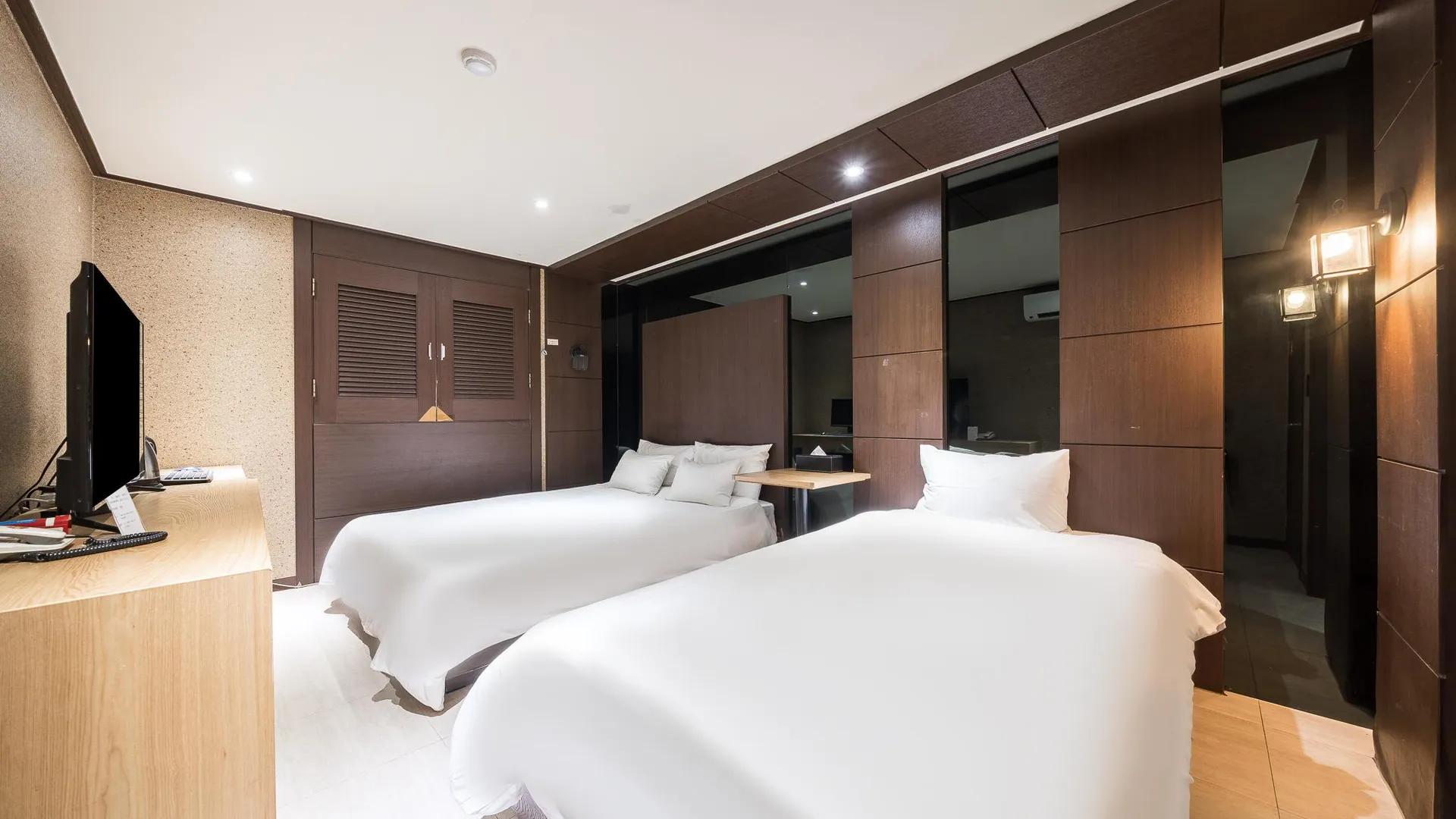 서울 동대문역사문화공원역 호텔 스테이인 2성급 호텔 스위트룸