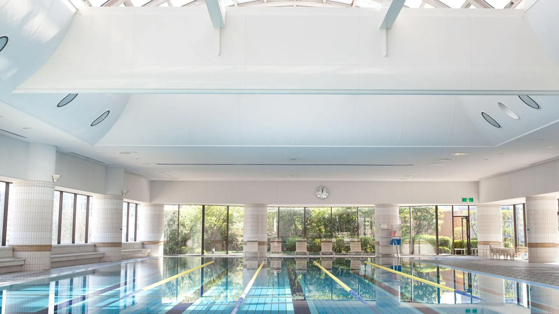 오사카 리가 로열 호텔 오사카, 비네트 컬렉션 바이 IHG 4성급 호텔 수영장