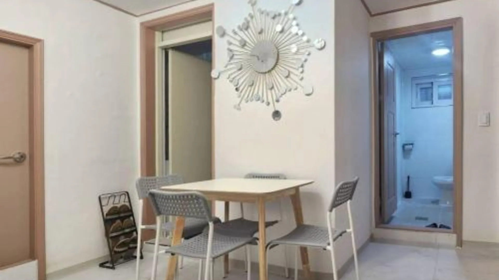 서울 철길공원 옆, White Linen House 3성급 게스트하우스 로비