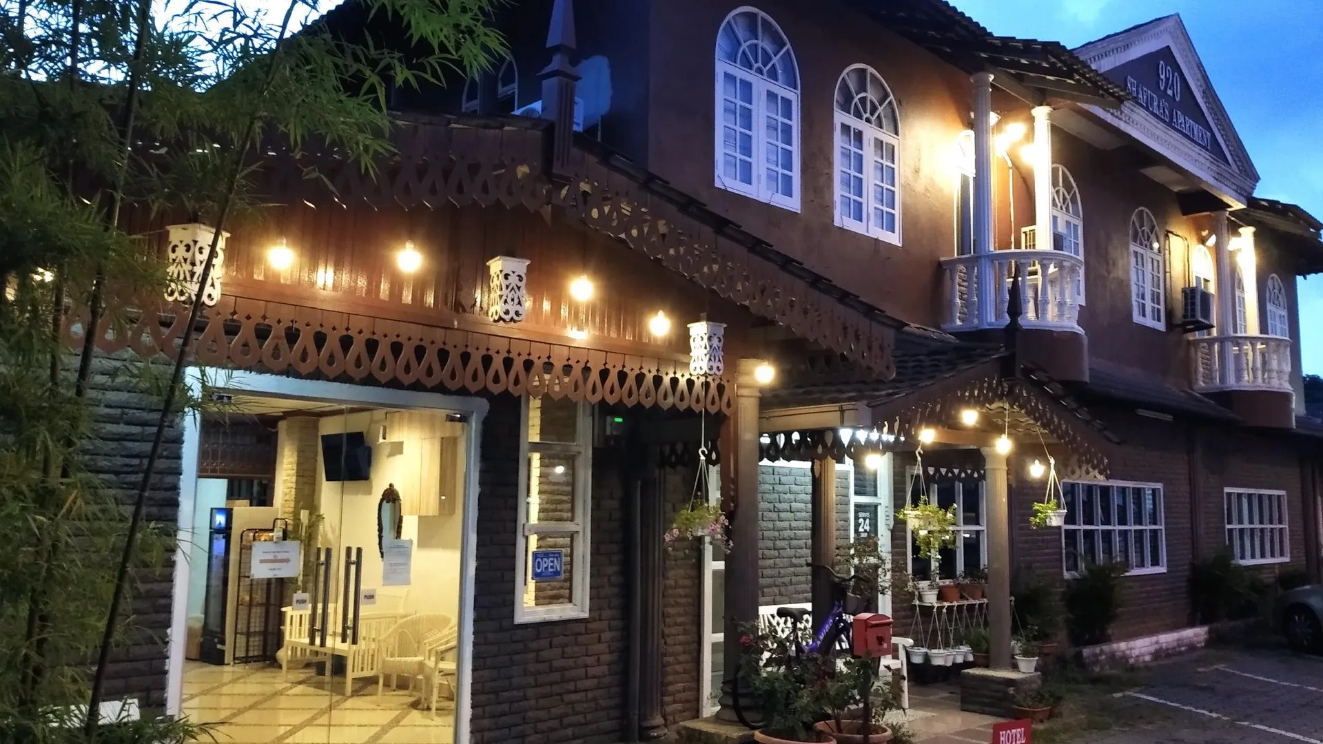 추카이 호텔 샤푸라 2 2성급 호텔 전망