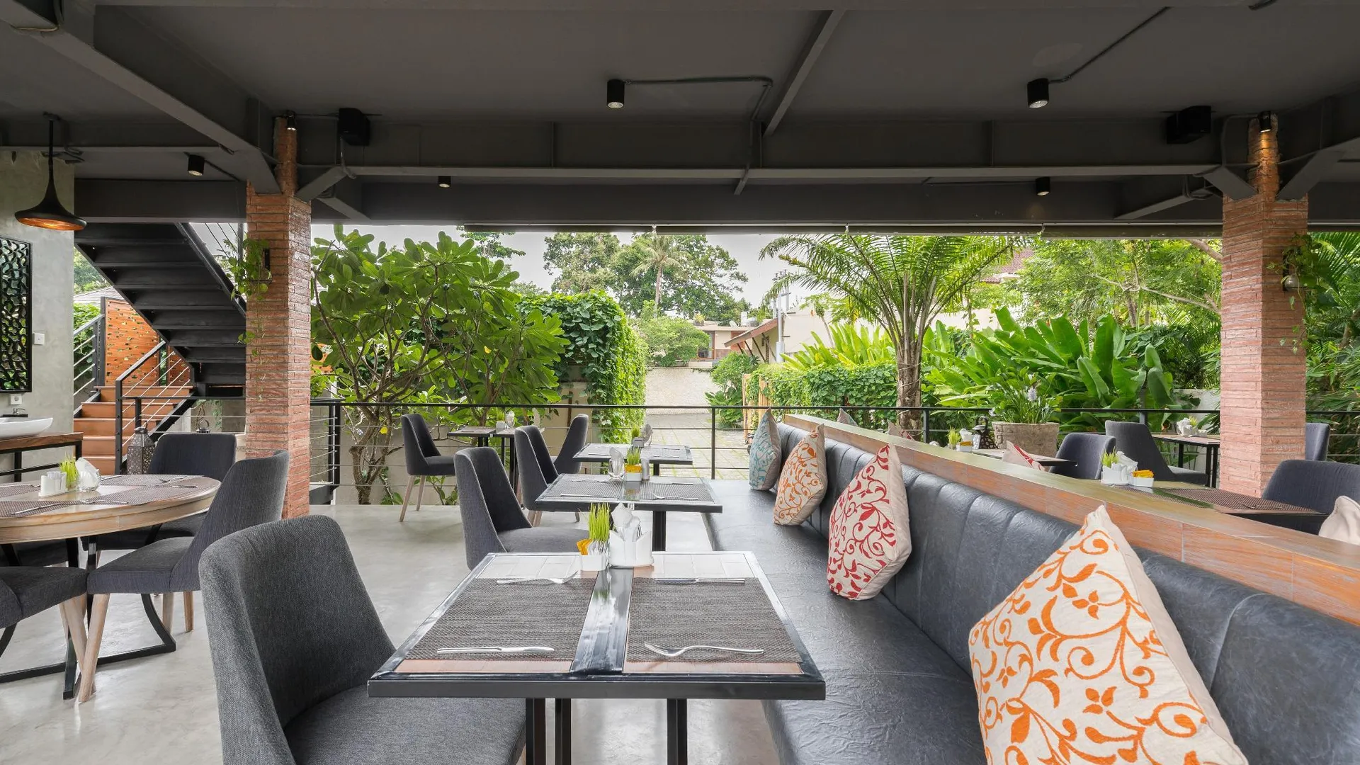 발리 마카 빌라 앤 스파 우말라스 5성급 게스트하우스 수영장