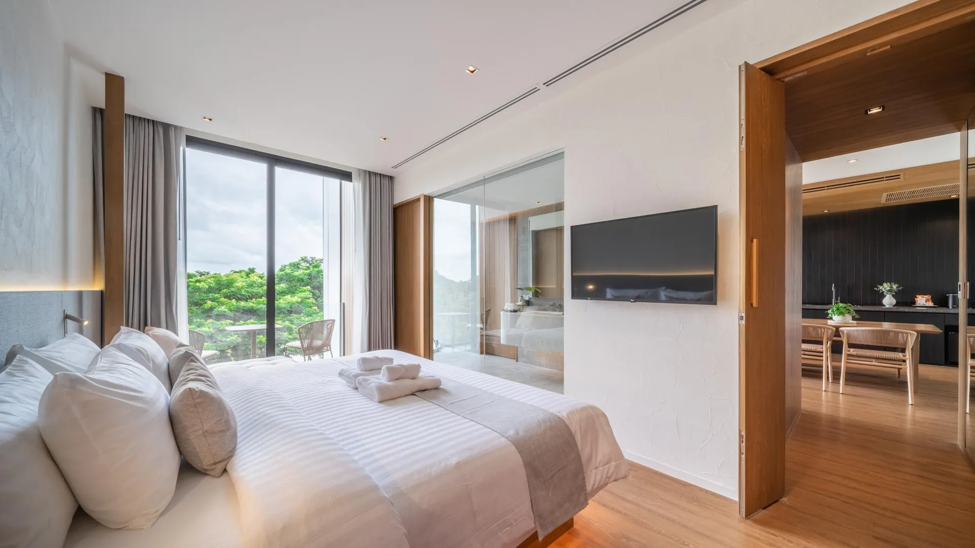 치앙라이 리바 비스타 리버프론트 리조트 치앙라이 5성급 호텔 스위트룸