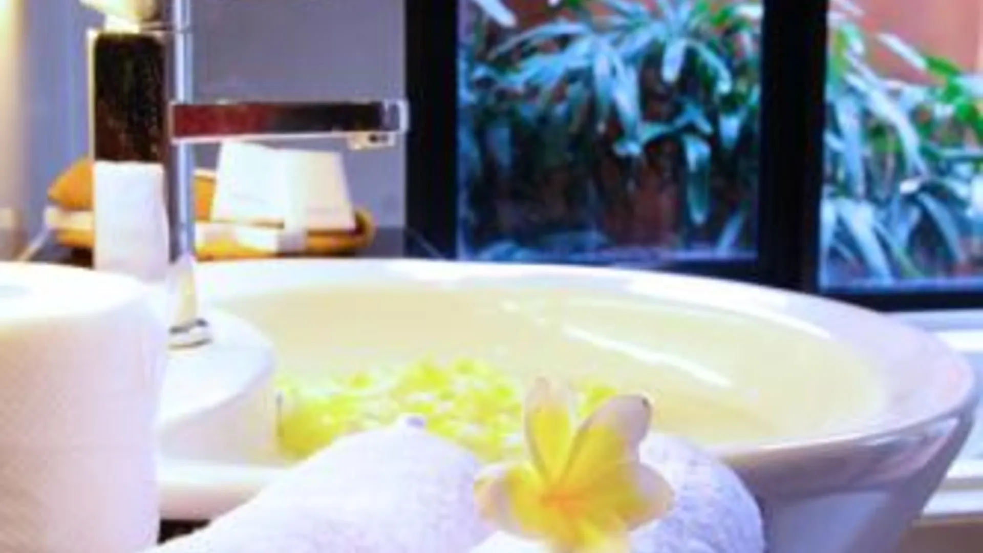 발리 사리 빌라 사누르 비치 3성급 호텔 수영장