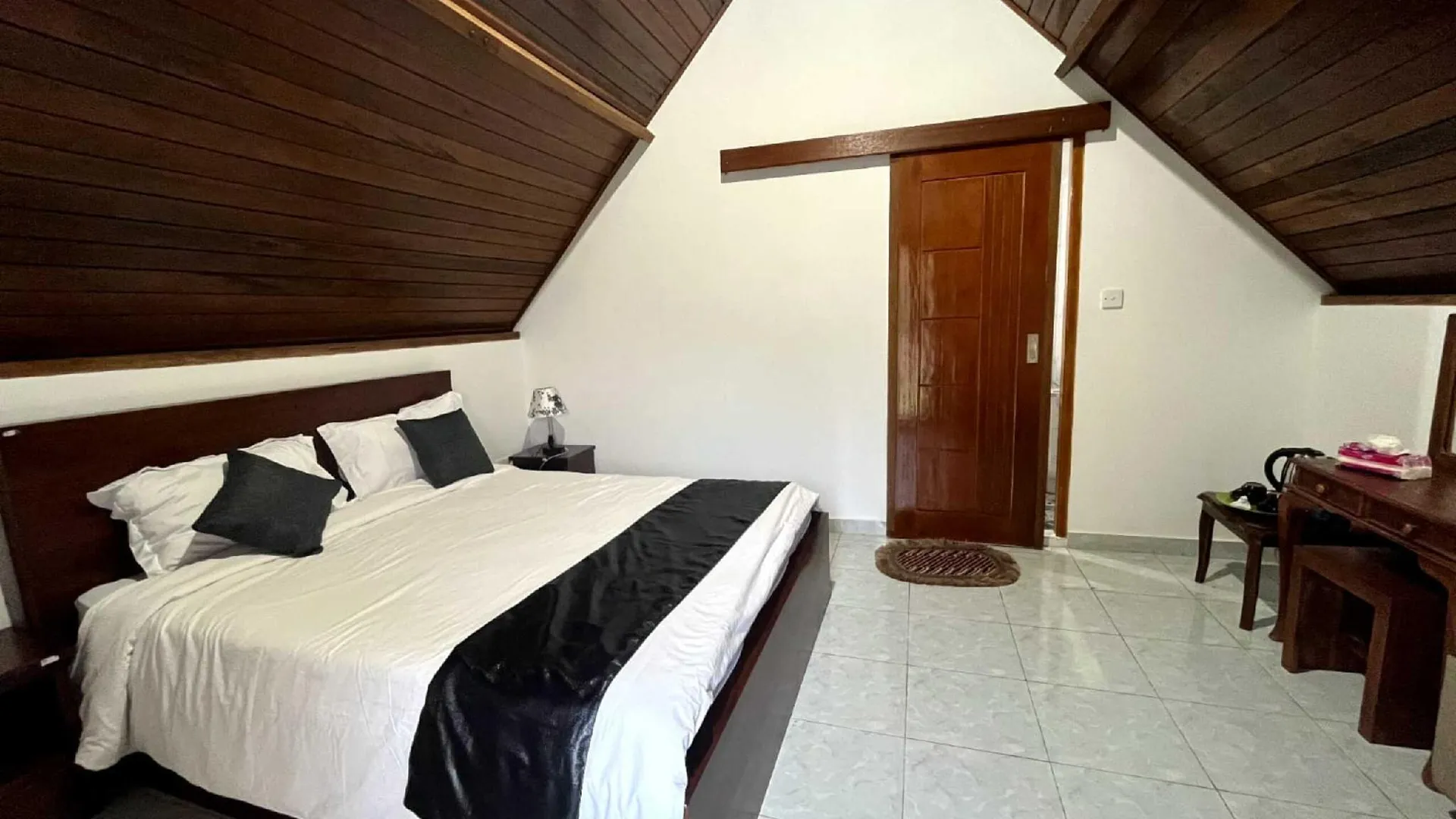 발리 벨빌라 세린 파라다이스 리조트 바투르 온천 3성급 호텔 스위트룸