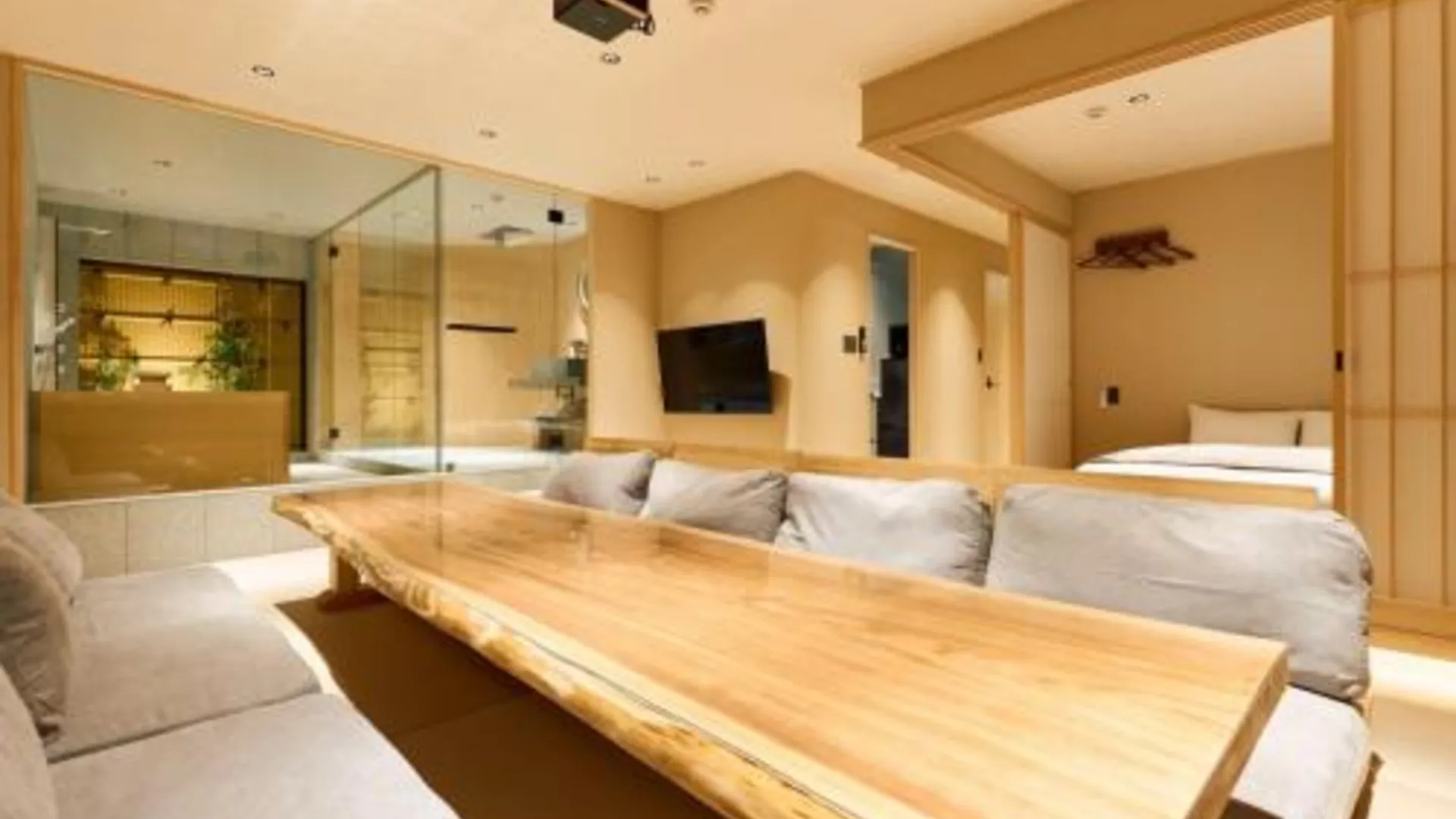 오사카 오사카 베이 에어리어의 아파트먼트 (165m², 침실 4개, 프라이빗 욕실 2개) 4성급 게스트하우스 스위트룸