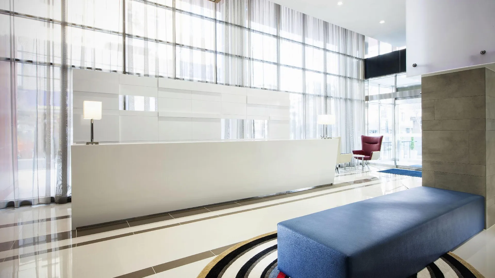 서울 트레블로지 명동 을지로 호텔 3성급 호텔 로비