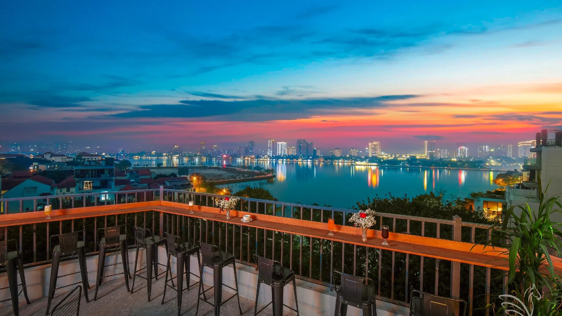 하노이 웨스트레이크 펄 아파트호텔 앤 스파 - 바이 페가시 그룹 5성급 호텔 로비