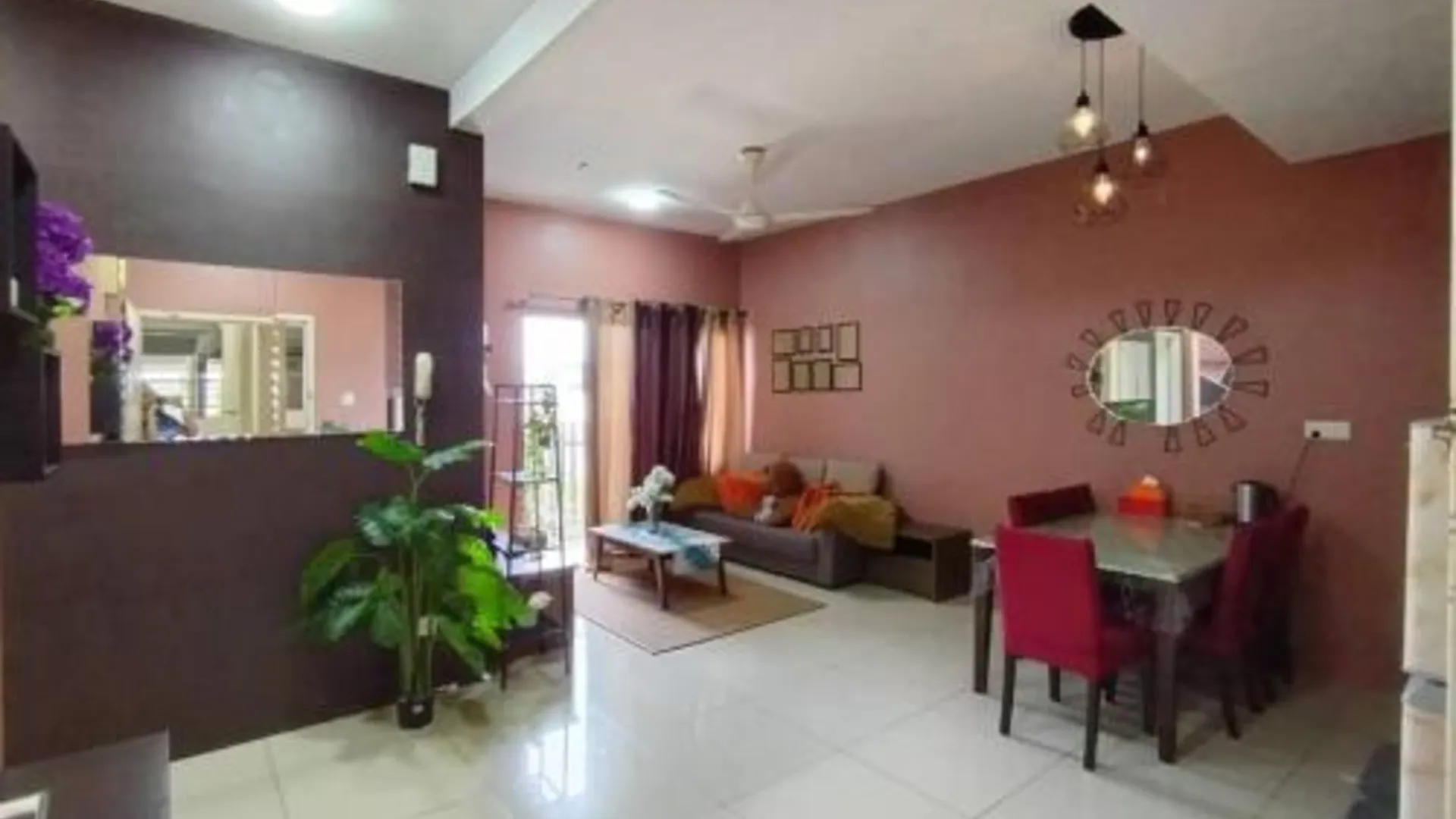 쿠안탄 베세라의 아파트먼트 (650m², 침실 2개, 프라이빗 욕실 2개) 4성급 게스트하우스 레스토랑