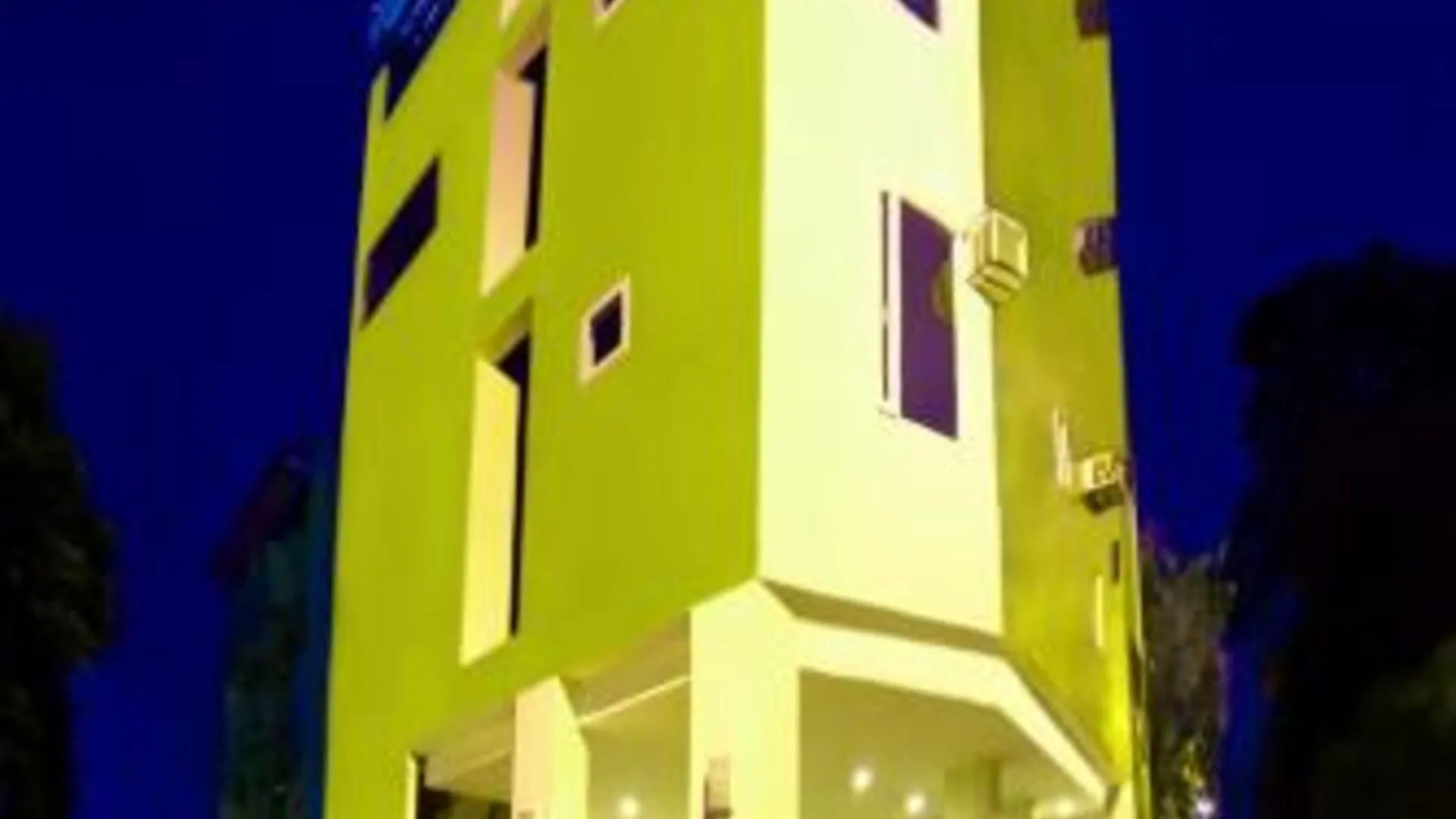 세부 베로비노 스위트 2성급 호텔 수영장