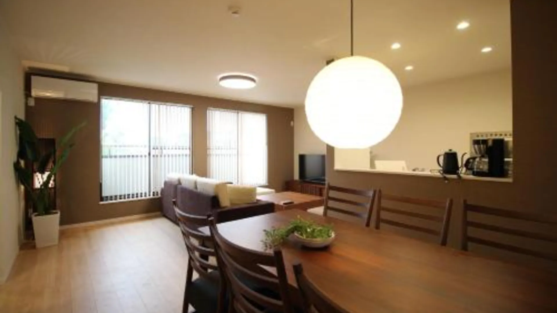 오키나와 본섬 호프 빌라 온나손 4성급 게스트하우스 로비