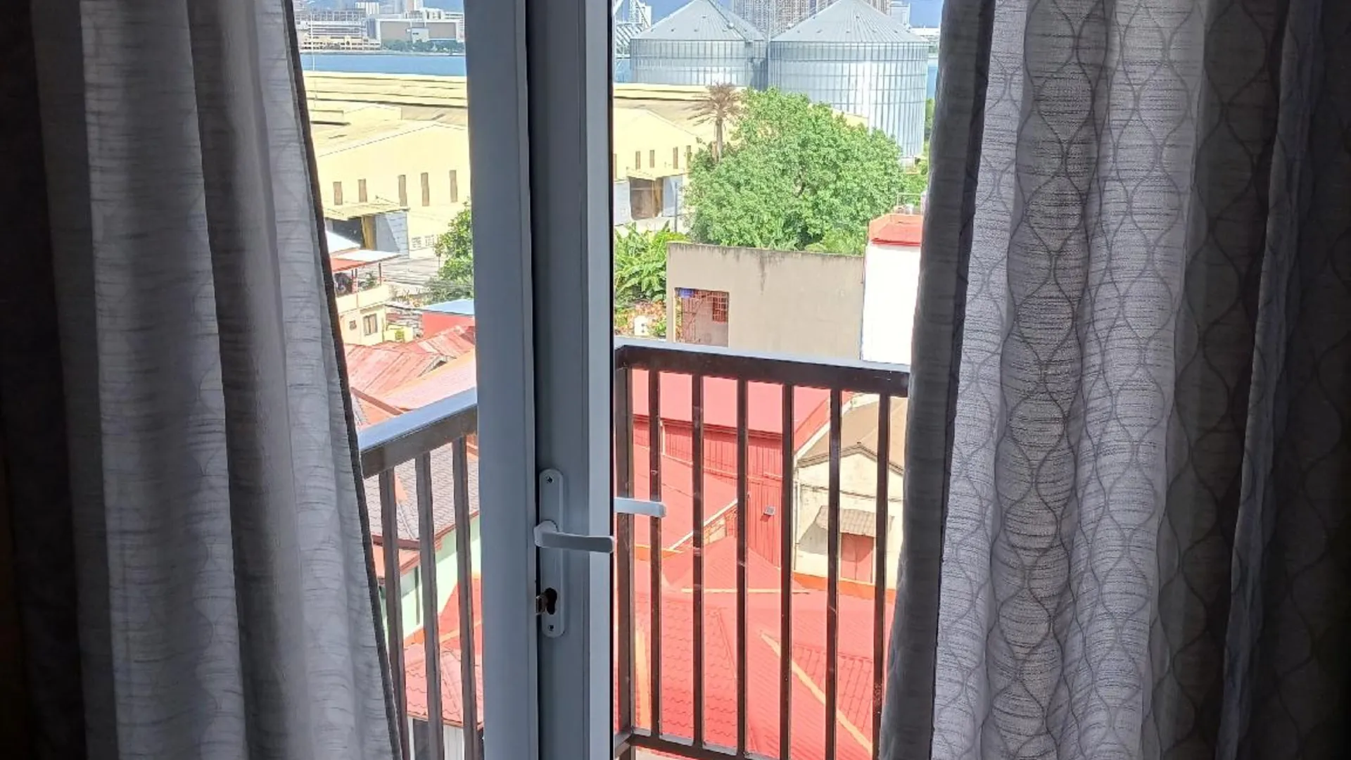 세부 라푸라푸 시티의 아파트먼트 (27m², 침실 1개, 프라이빗 욕실 1개) 5성급 게스트하우스 레스토랑