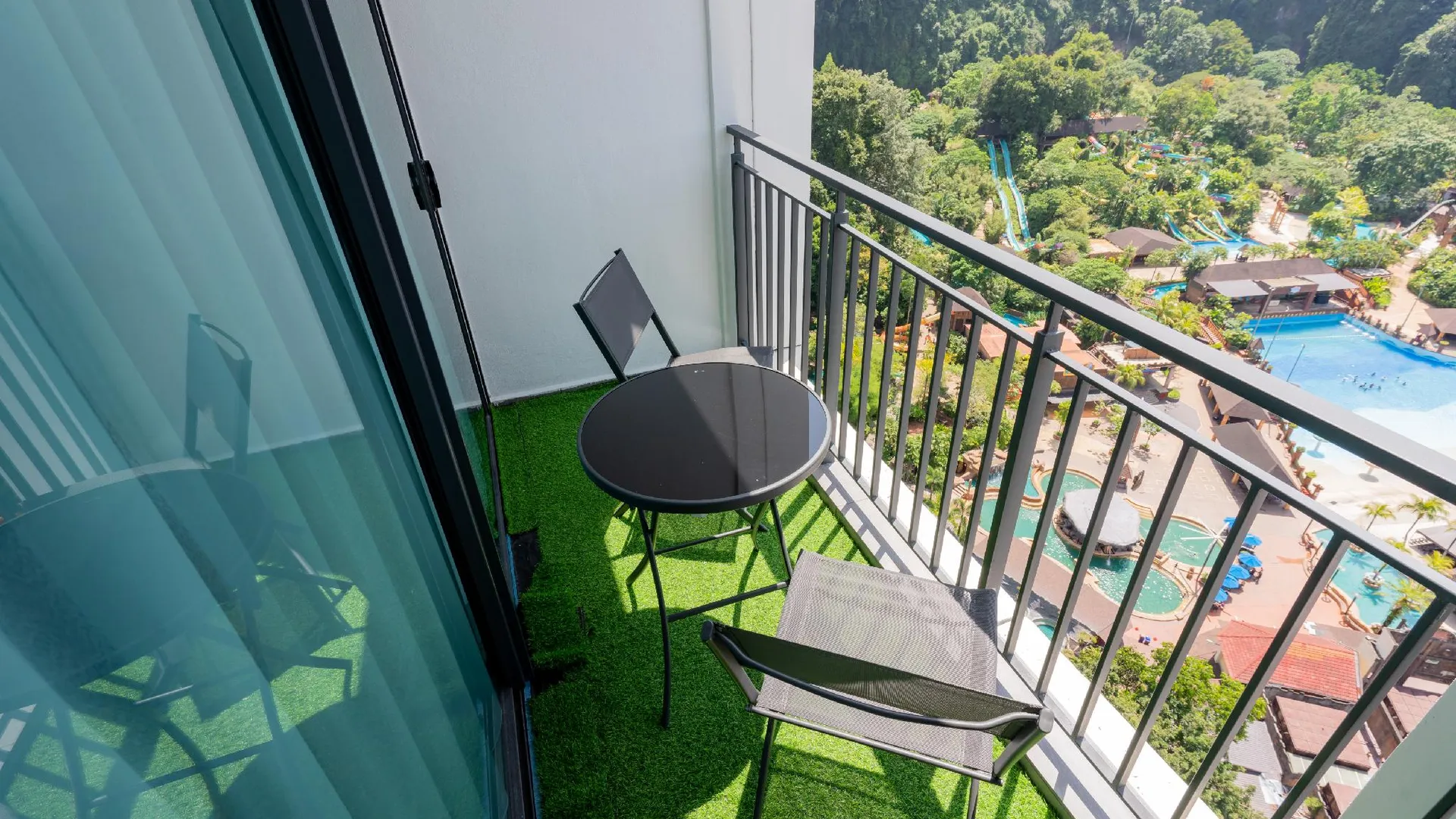 이포 탐분의 아파트먼트 (76m², 침실 2개, 프라이빗 욕실 2개) 4성급 싱글룸 수영장