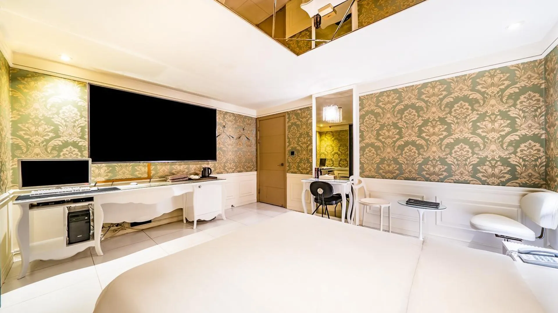 서울 호텔 라바 서초 3성급 호텔 스위트룸