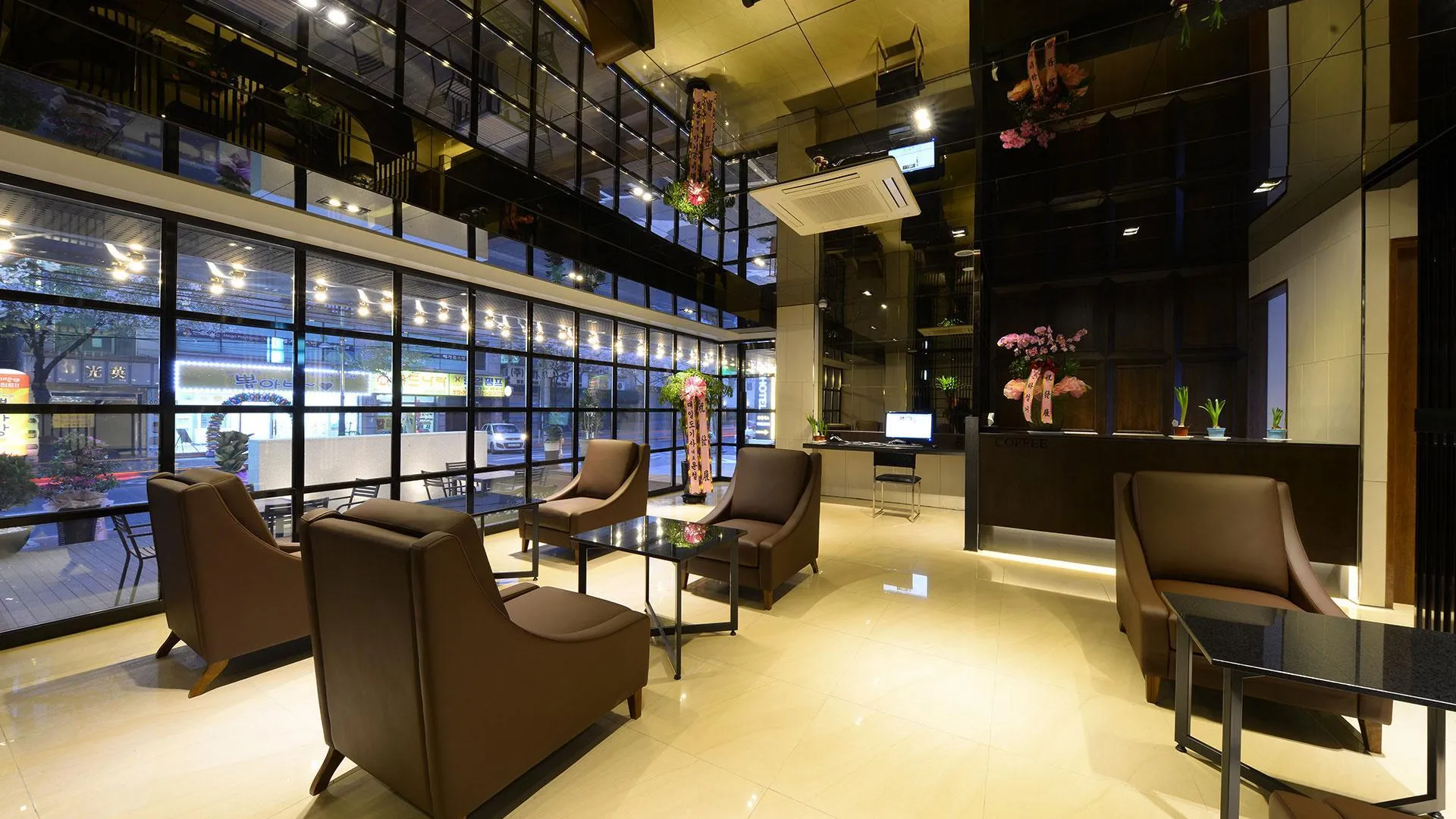 서울 화곡 S 2성급 호텔 로비