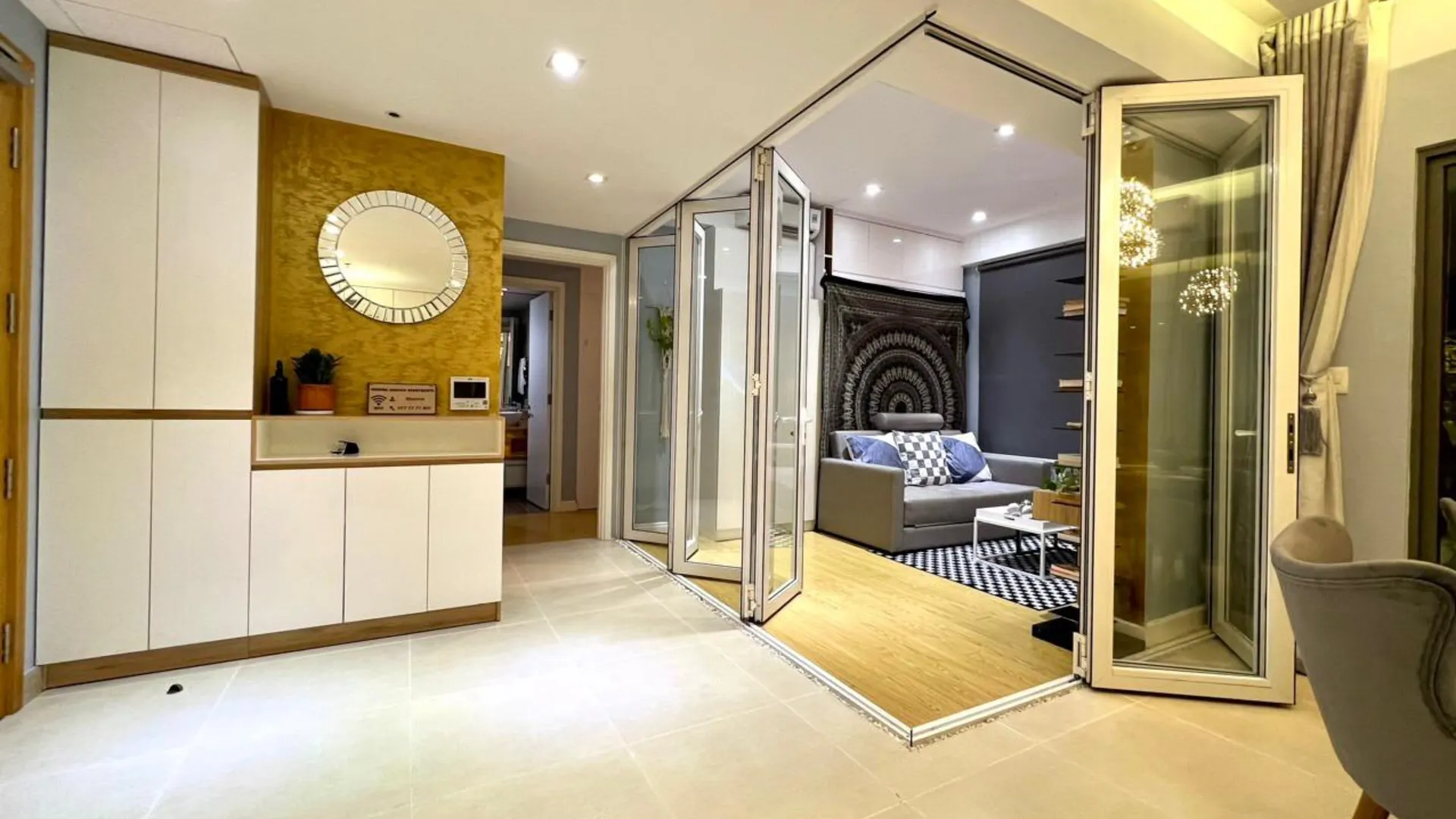 호치민 2군의 아파트먼트 (100m², 침실 1개, 프라이빗 욕실 1개) 4성급 싱글룸 로비