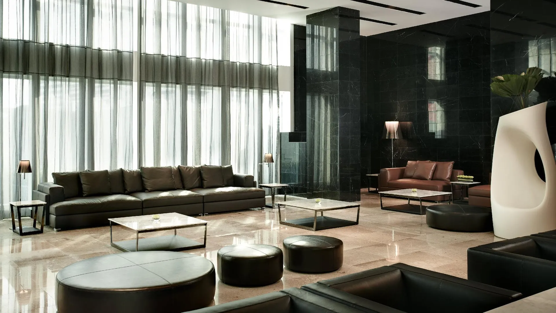 방콕 S31 Sukhumvit Hotel - Sha Extra Plus 호텔 로비