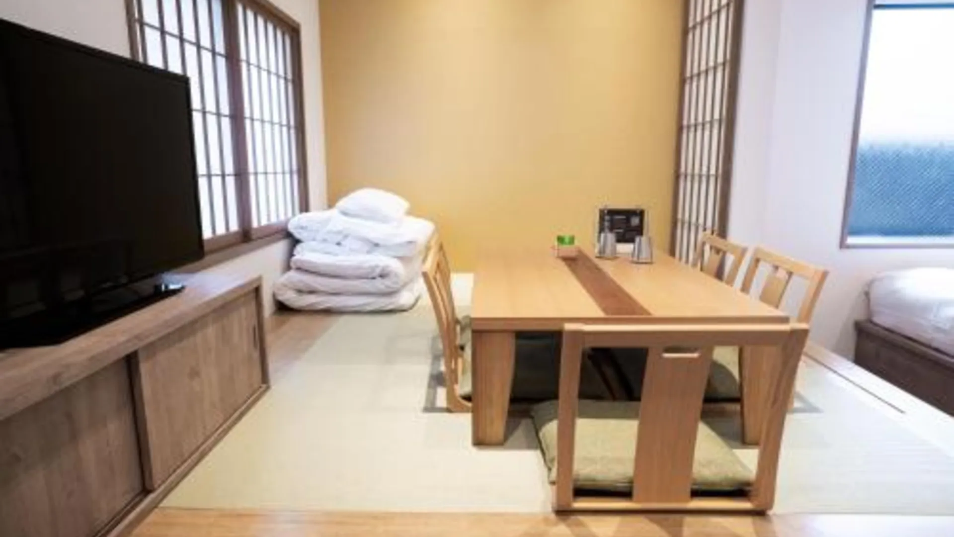 교토 오리 롯카쿠 3성급 호텔 로비