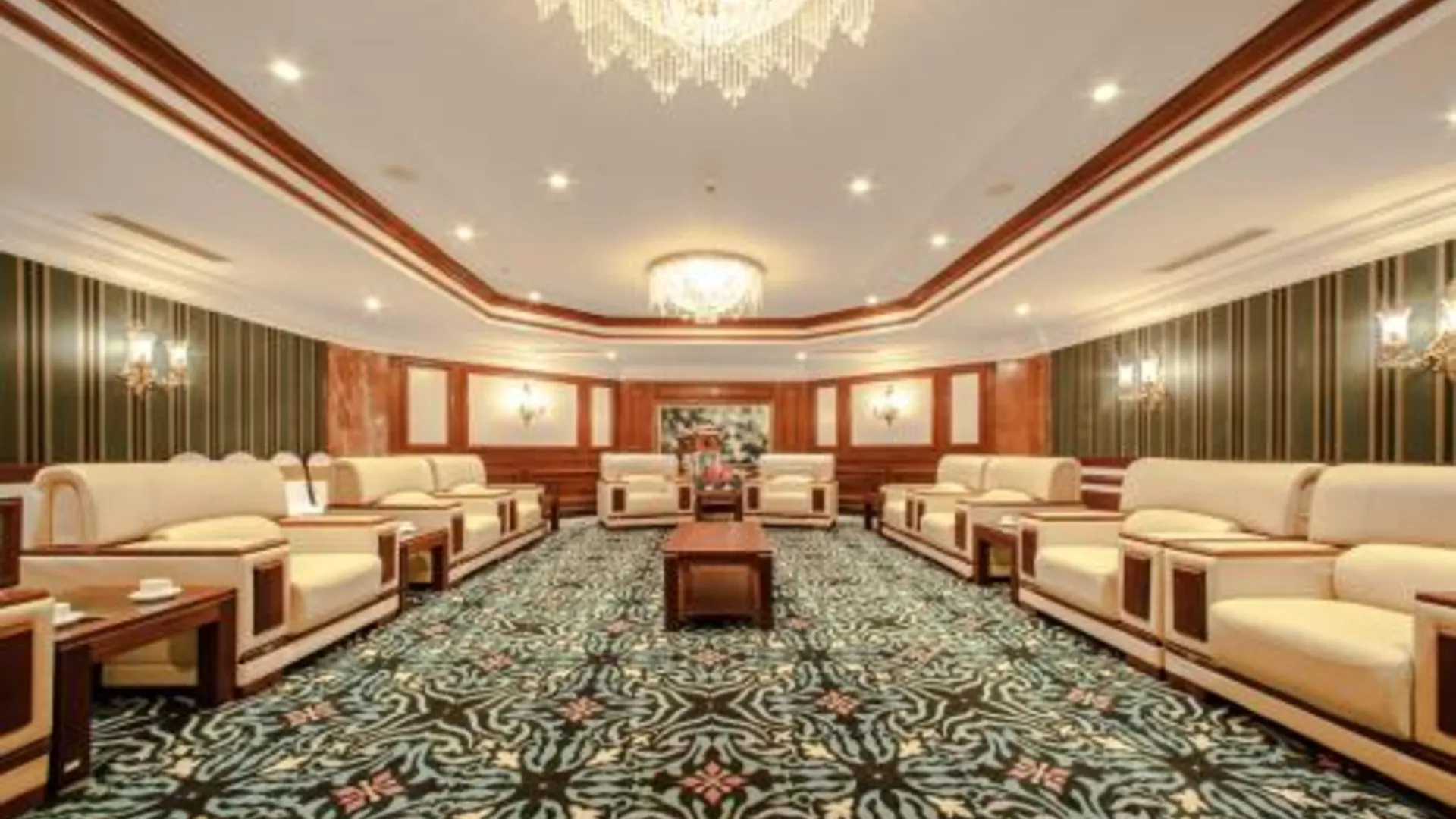 하노이 아미 호텔 응위엔 트라이 푸옹 4성급 호텔 수영장