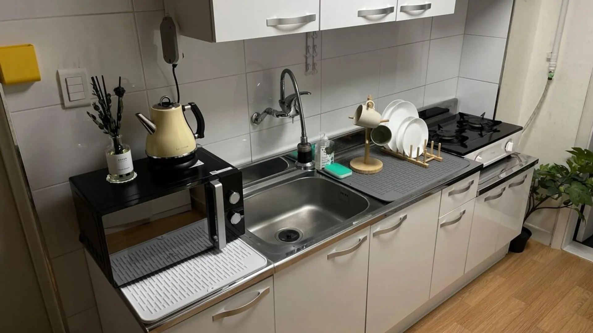 서울 강남의 프라이빗 하우스 (m², 침실 2개, 프라이빗 욕실 1개) 2성급 게스트하우스 로비