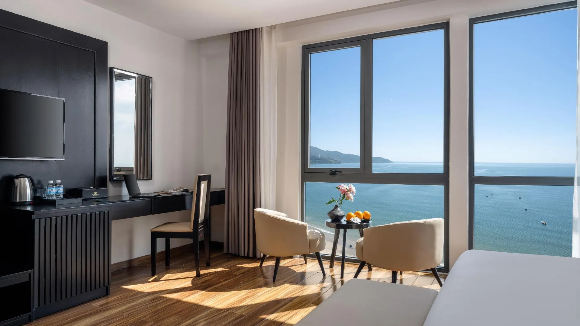 다낭 다오응옥비치 호텔 다낭 4성급 호텔 스위트룸