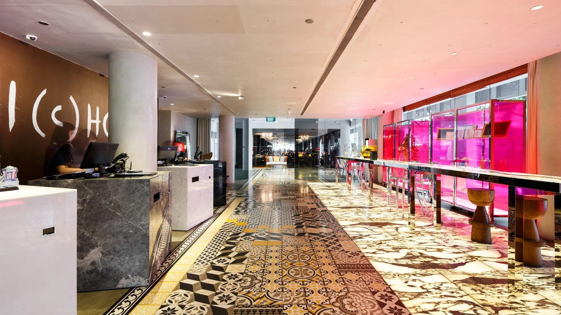 싱가포르 M 소셜 싱가포르 4성급 호텔 수영장