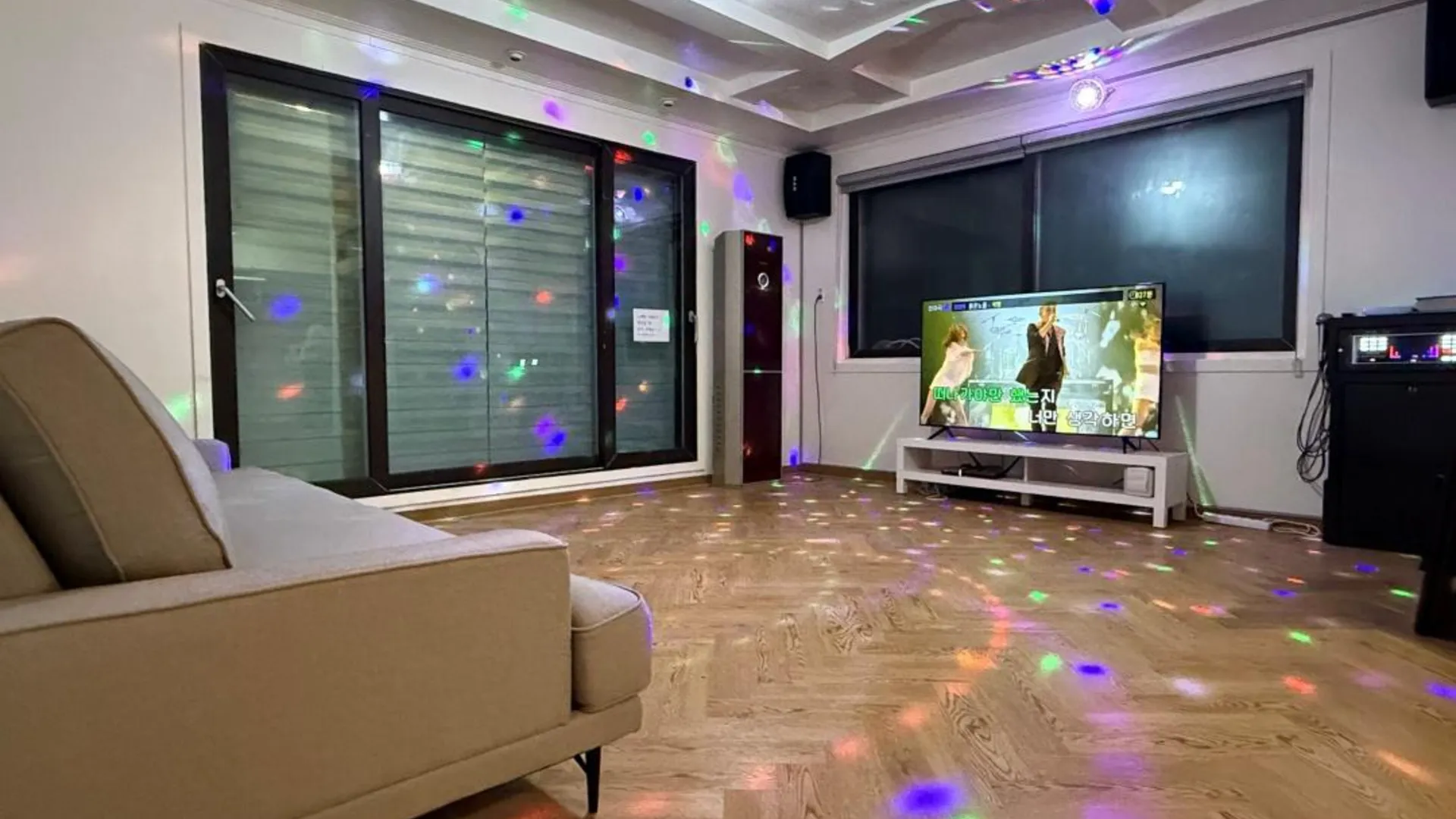 인천 을왕리 온앤온펜션 3성급 게스트하우스 레스토랑