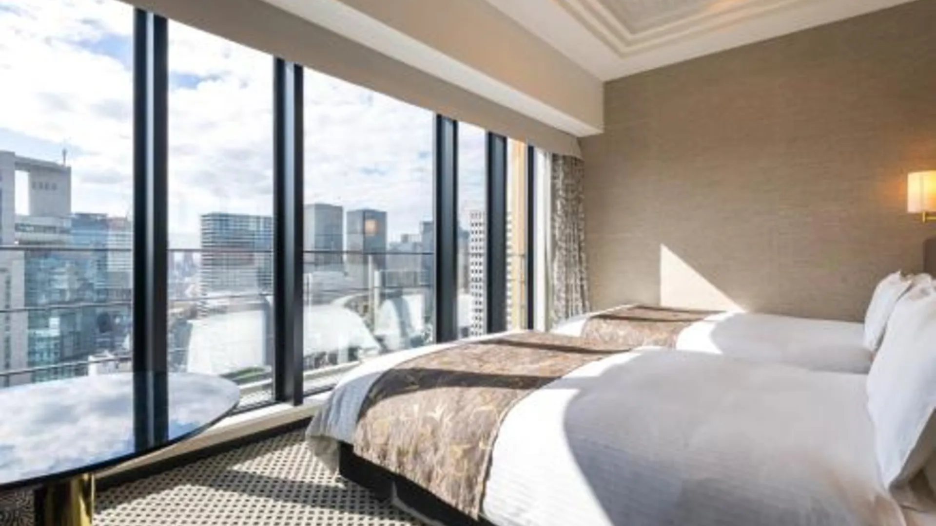 오사카 APA 호텔 앤 리조트 오사카 우메다 에키 타워 3성급 호텔 스위트룸