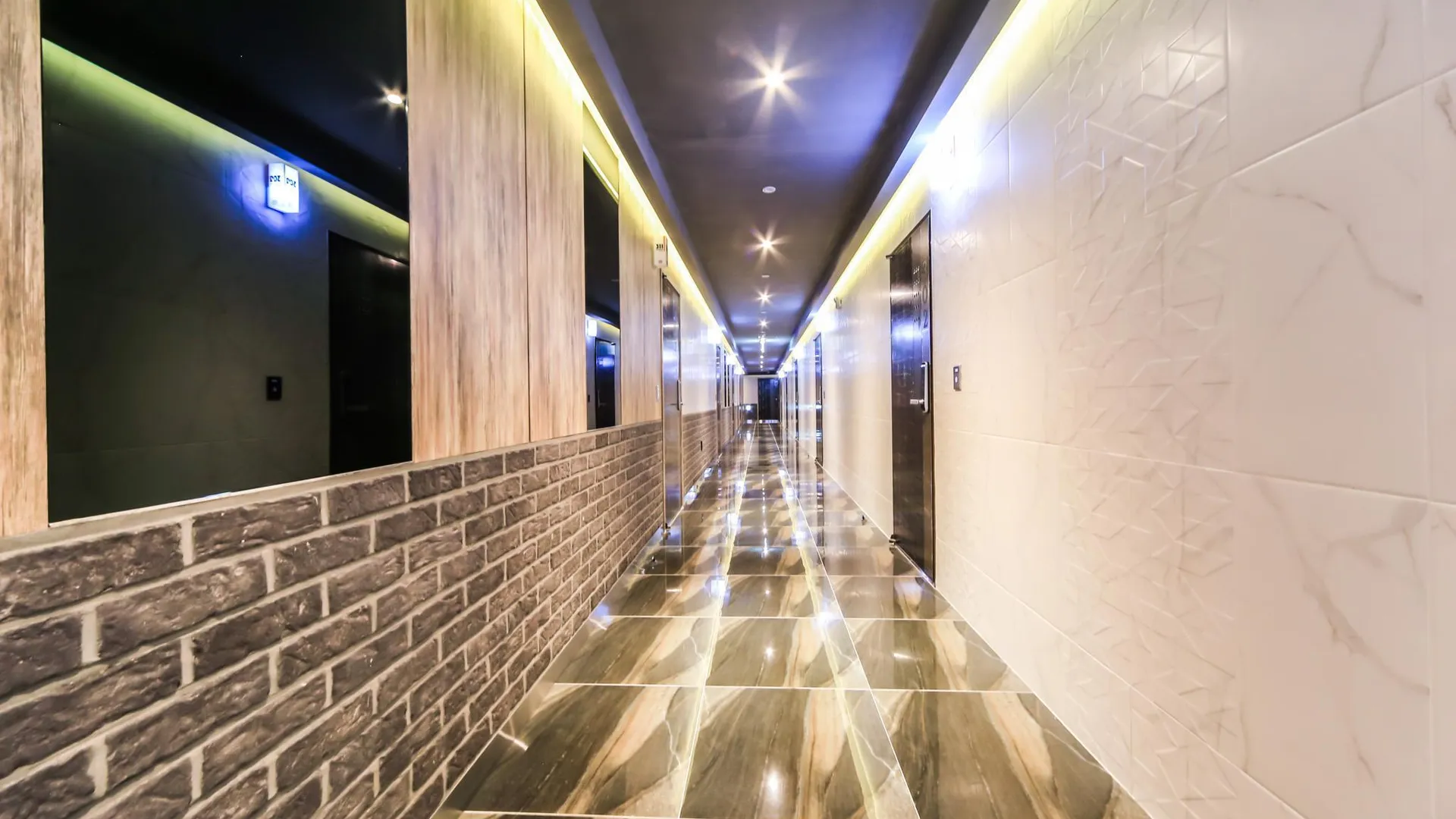 울산 울산 진장동 프리미어 1성급 호텔 객실