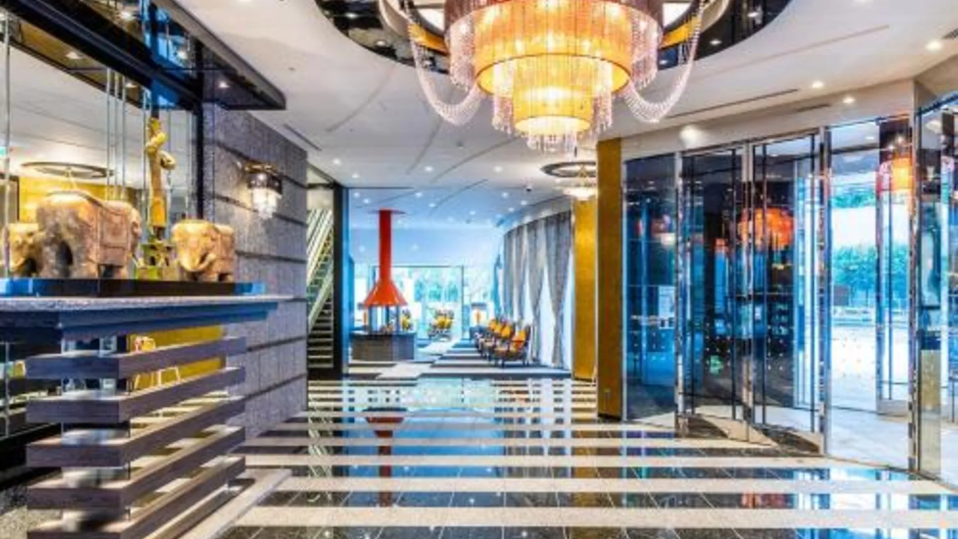 도쿄 / 동경 APA 호텔 앤 리조트 료고쿠 에키 타워 3성급 호텔 로비