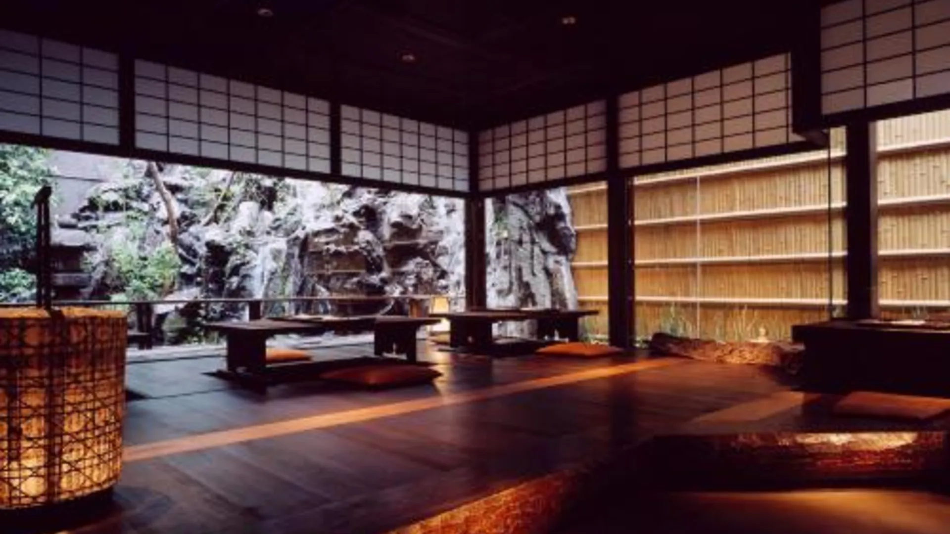 교토 유즈야 료칸 5성급 호텔 로비