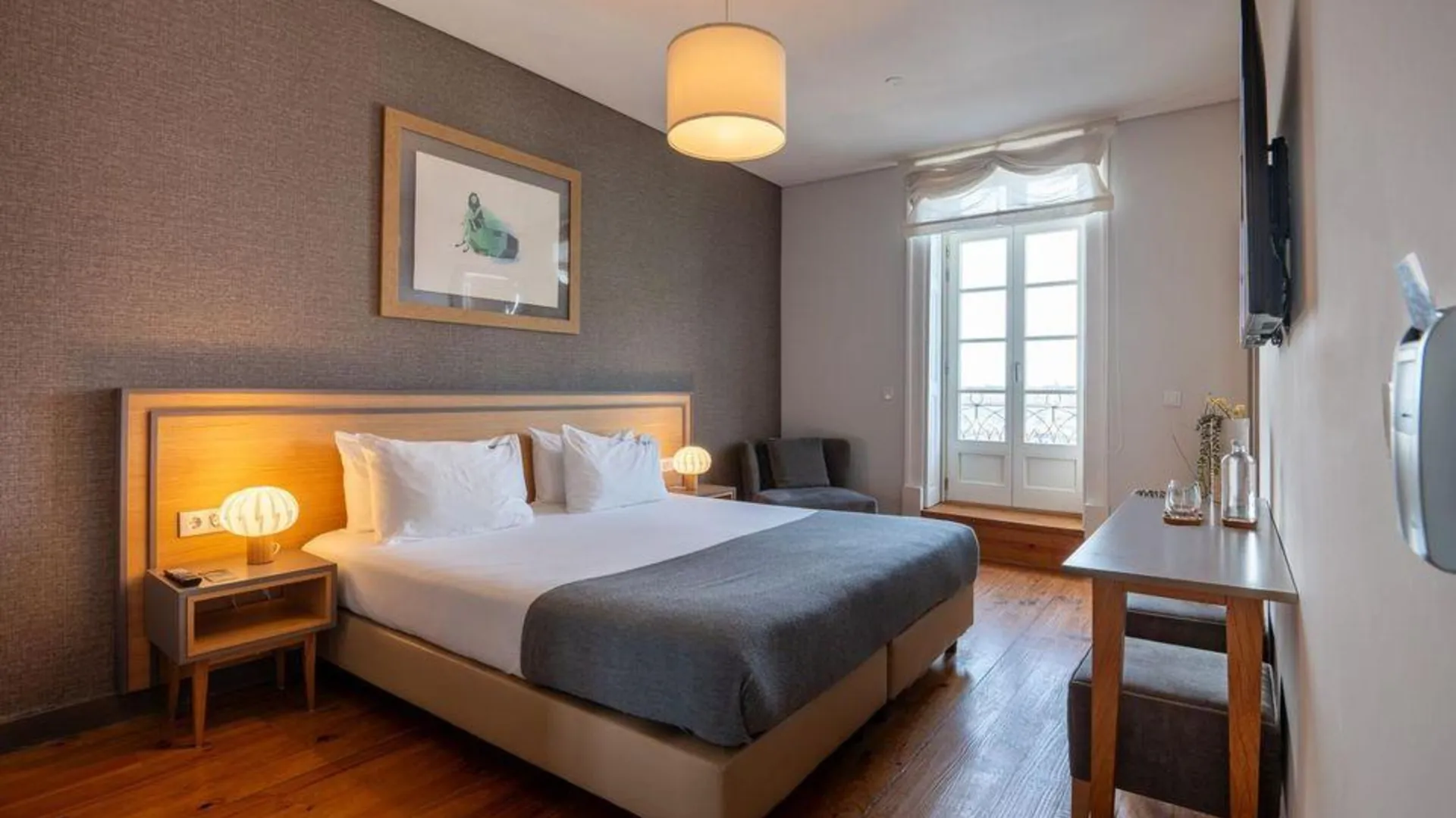 포르투 산타 카타리나 FLH 스위트 4성급 호텔 외관