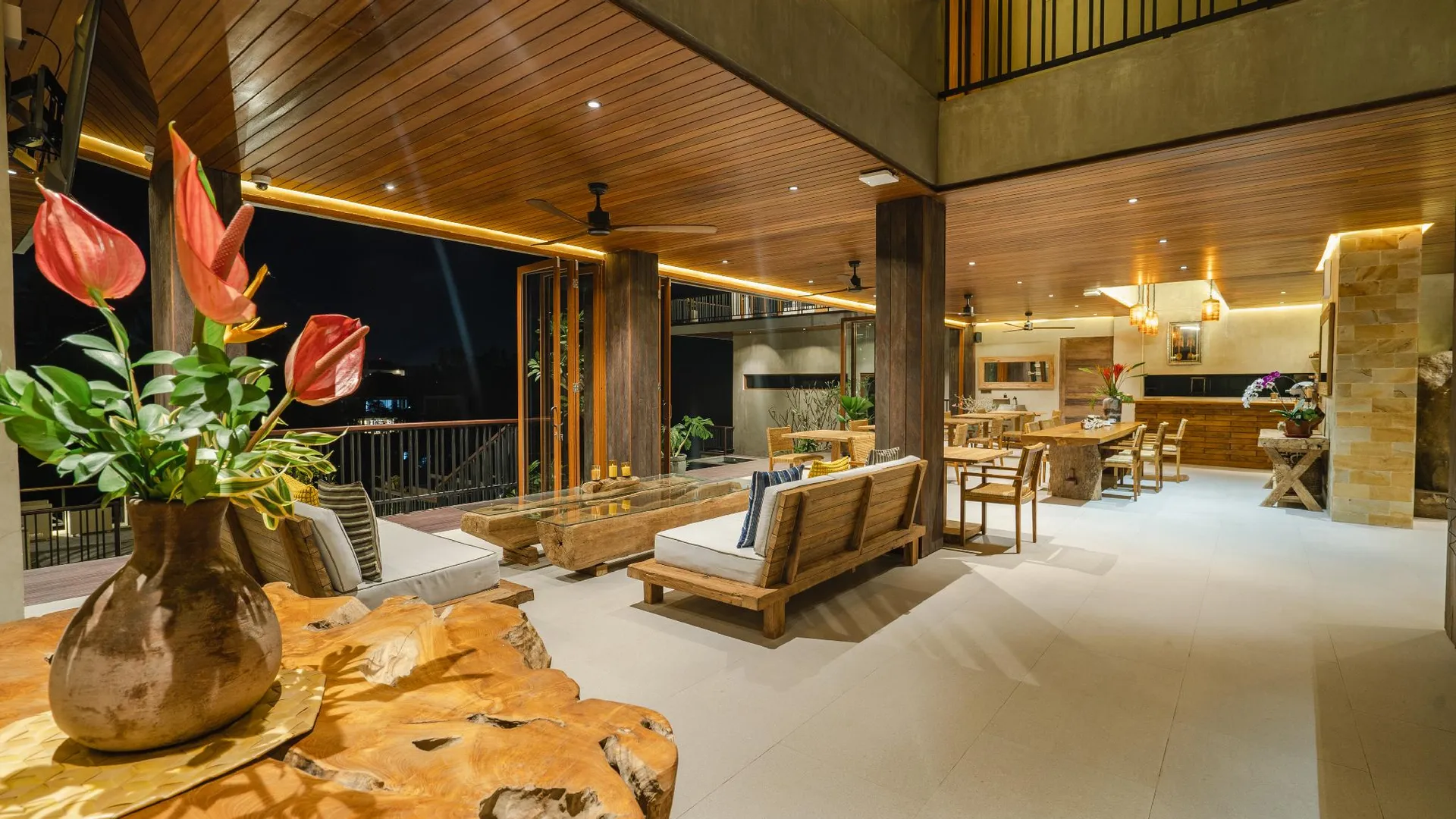 발리 라왕칼라 리조트 우붓 5성급 호텔 로비