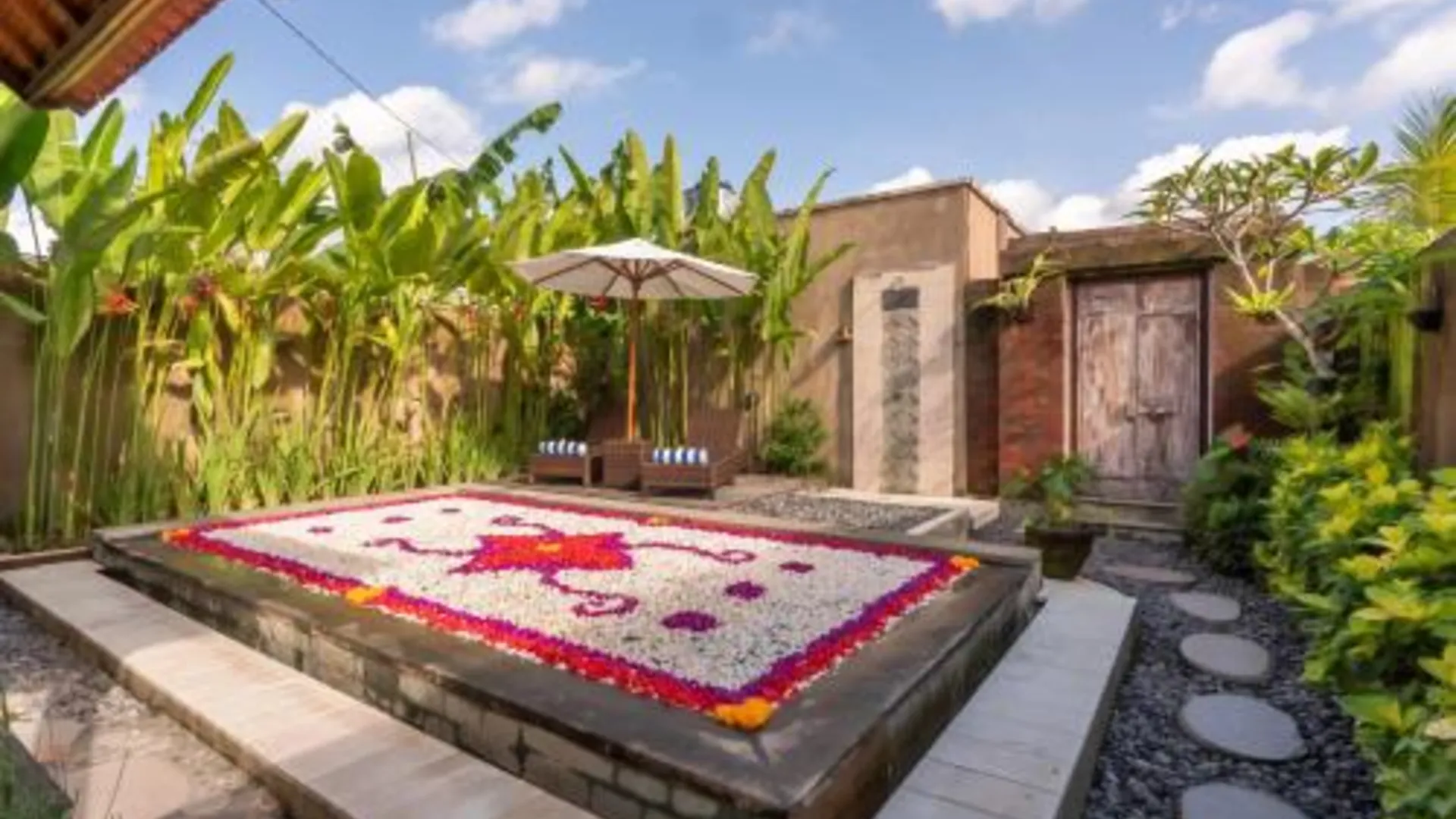 발리 Sridewi Villas Ubud 호텔 객실