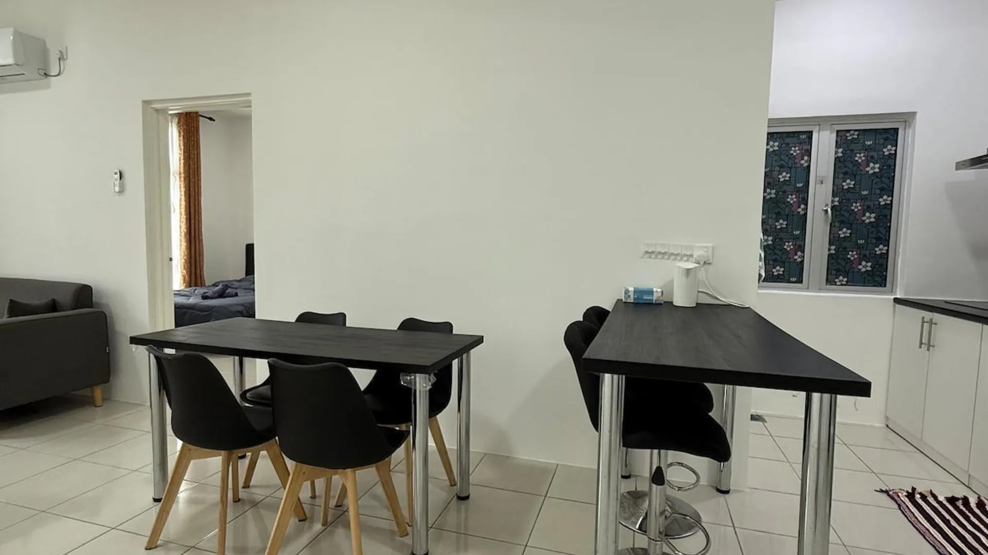 이포 캄풍 자와의 프라이빗 하우스 (51m², 침실 1개, 프라이빗 욕실 1개) 2성급 싱글룸 레스토랑