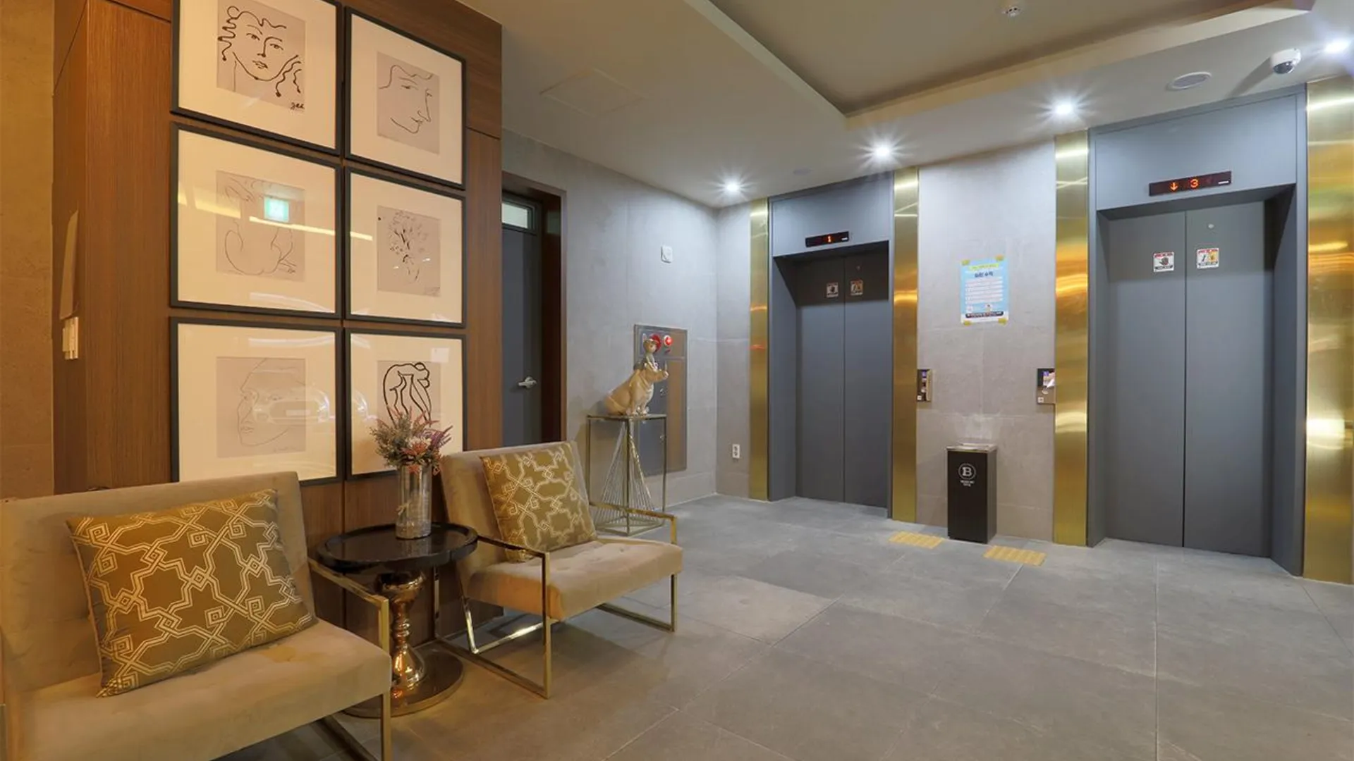 울산 브라운도트 호텔 울산성남점 3성급 호텔 로비