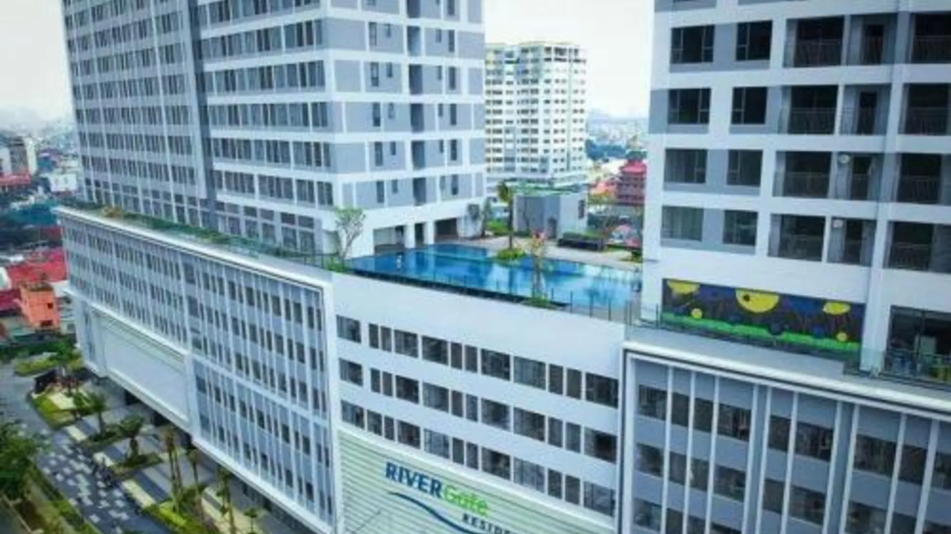 호치민 Rivergate Residence canal view studio 2성급 게스트하우스 수영장