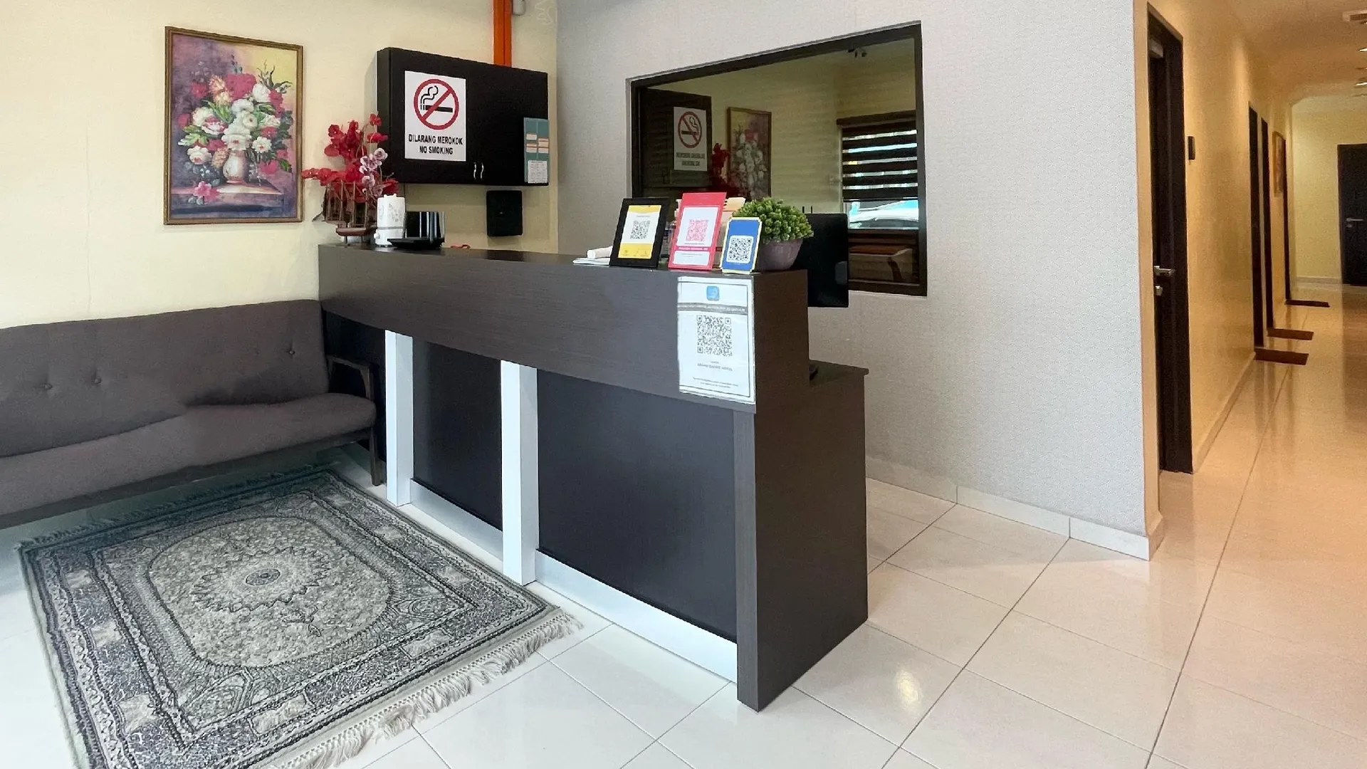 세리 만중 OYO 90369 Safari Hotel Lumut 2성급 호텔 수영장