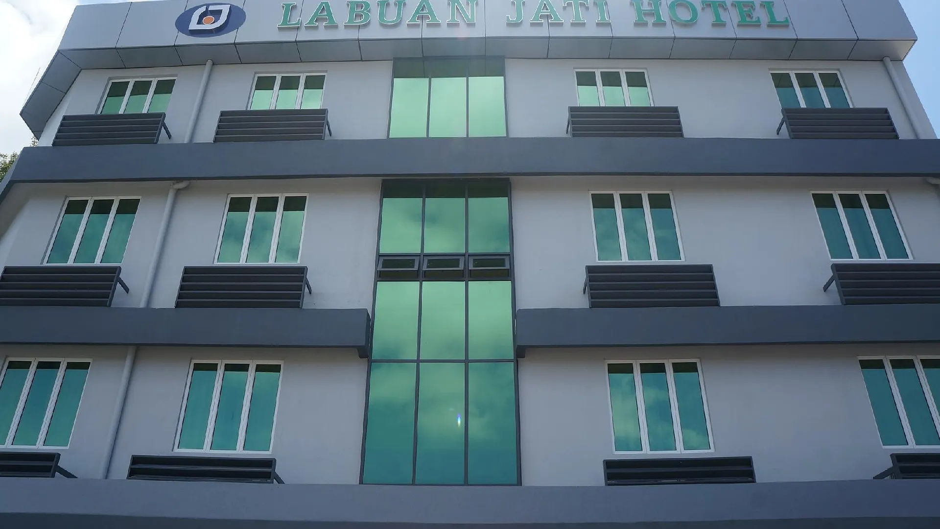 라부안 LABUAN JATl HOTEL 호텔 외관